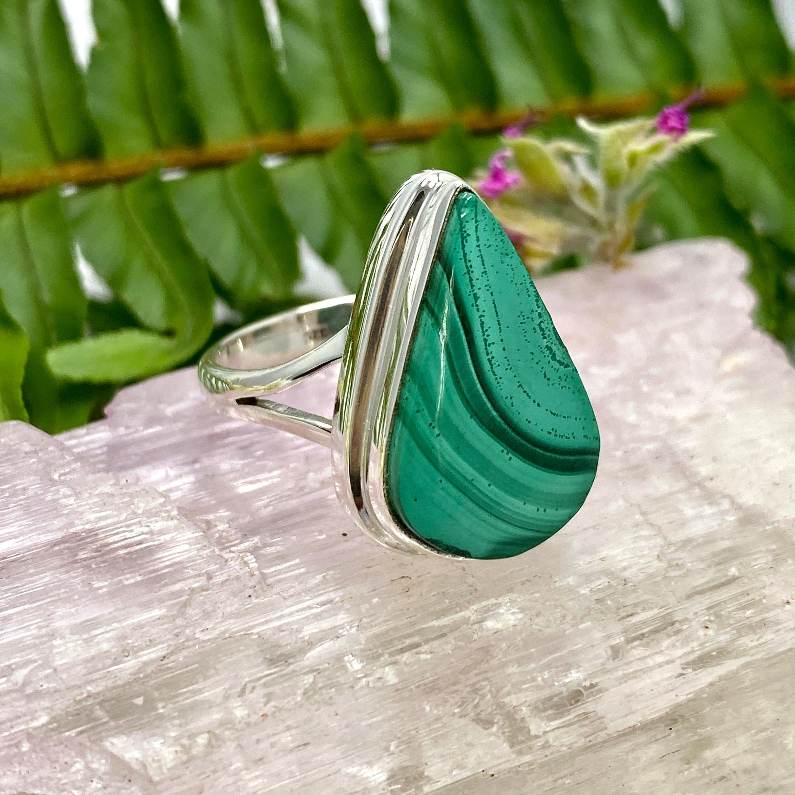Malachite Teardrop Ring - Size 11 - KRGJ2625 - Elegant Green Gemstone Jewelry for Women - Perfect for Parties, Weddings & Special Occasions