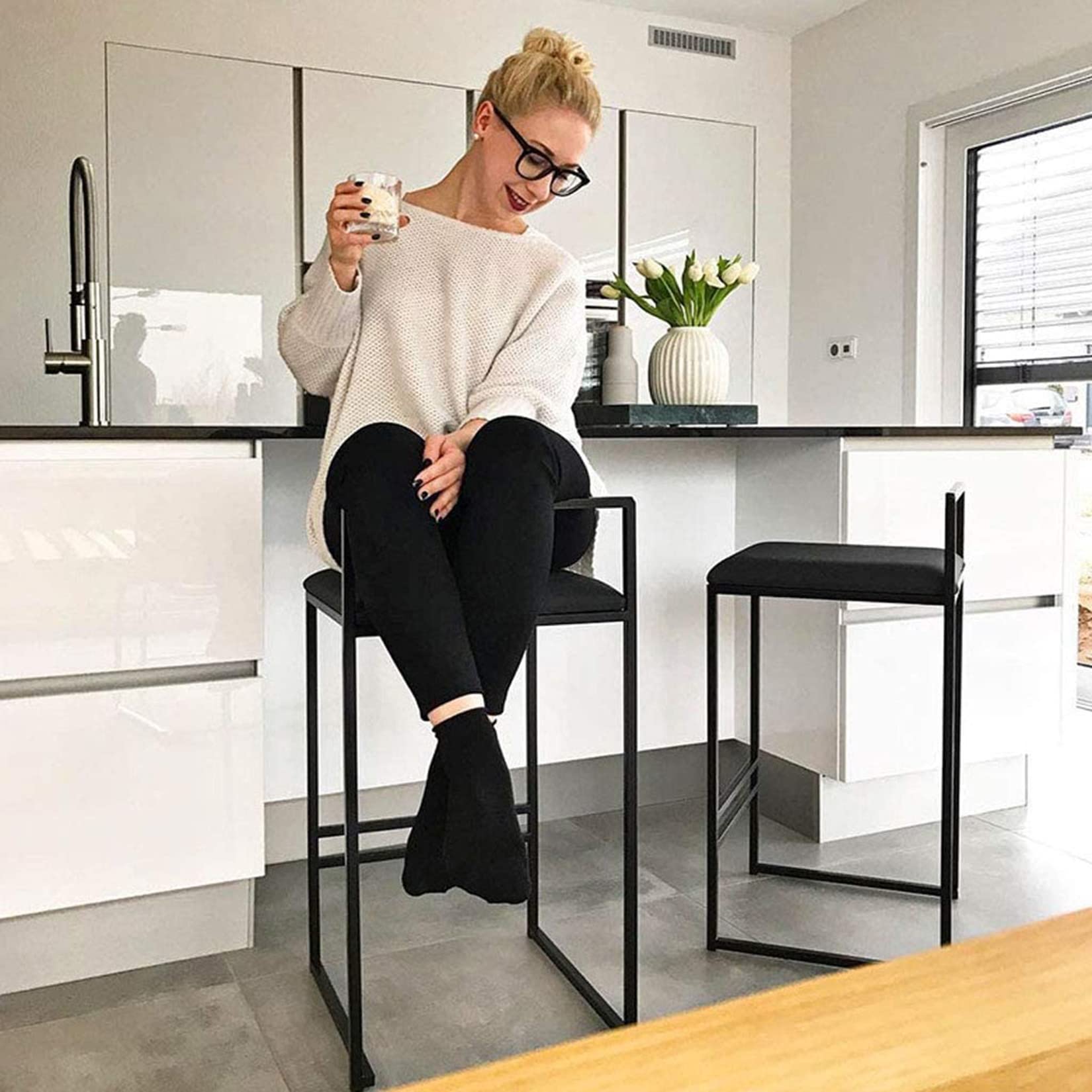 DASHADAO Velvet Padded Bar Stools with Back - 2 Pack Black Kitchen Counter Stools, 220lbs Weight Capacity - Perfect for Breakfast Bars, Kitchen Islands, Home Pubs & Cafe Dining