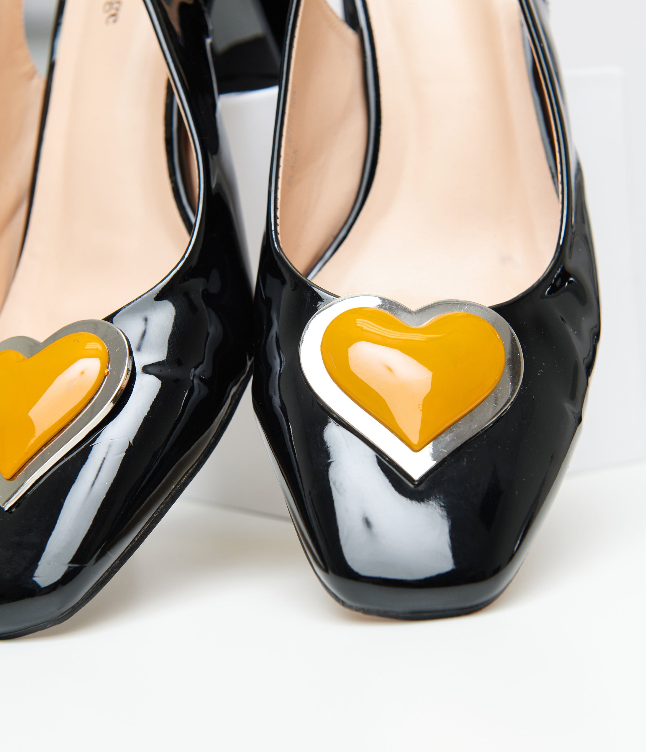 Vintage Black & Orange Heart Leatherette Slingback Heels - Women's Retro Style Chunky Heel Pumps for Valentine's Day, Date Night & Special Occasions