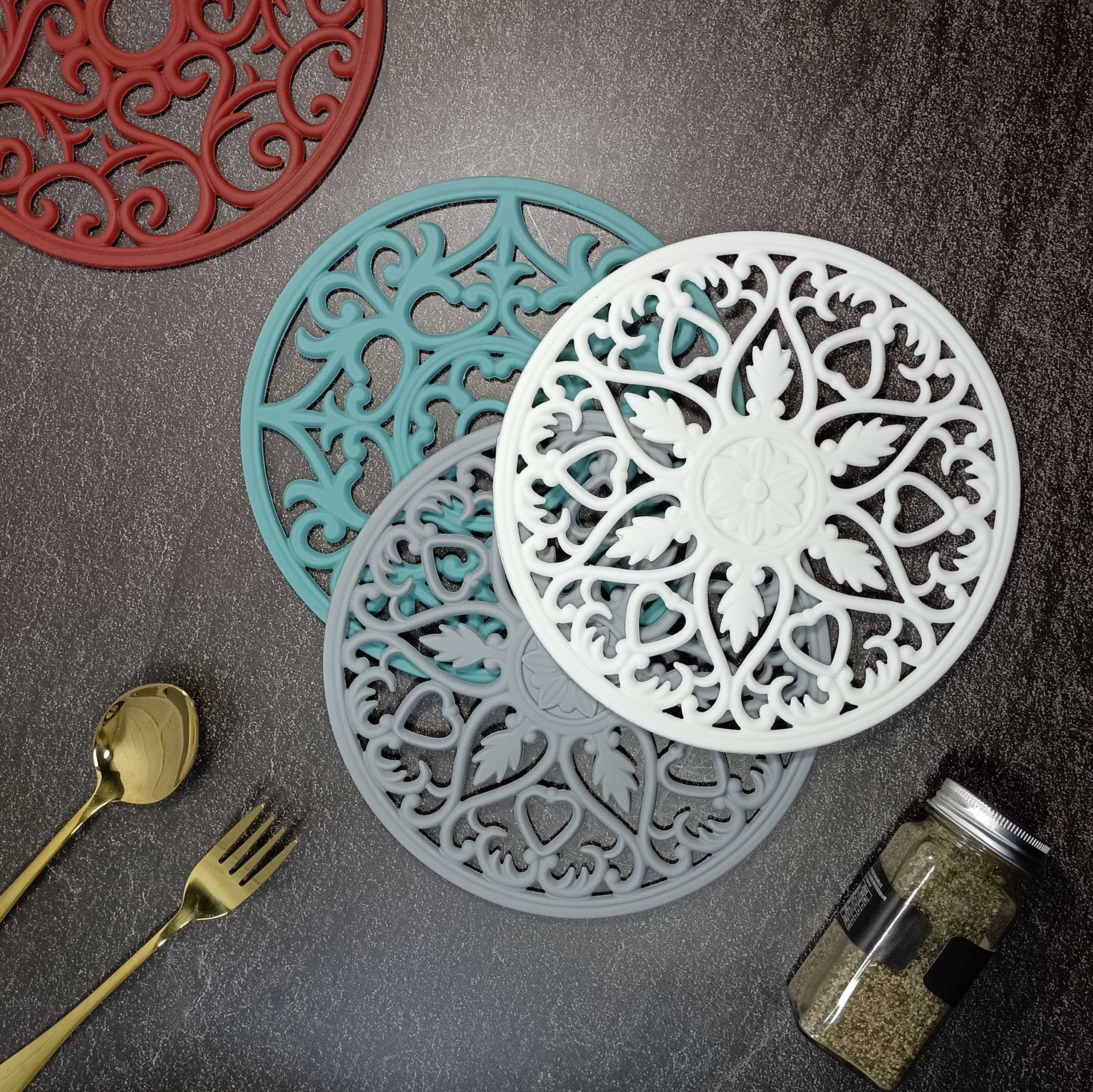 Premium Silicone Trivets Set of 6 - Heat Resistant Round Black Hot Pads for Kitchen - Modern Carved Non-Slip Mats for Hot Dishes, Pots & Pans - Perfect for Dining Table, Countertop Protection & Serving Hot Food