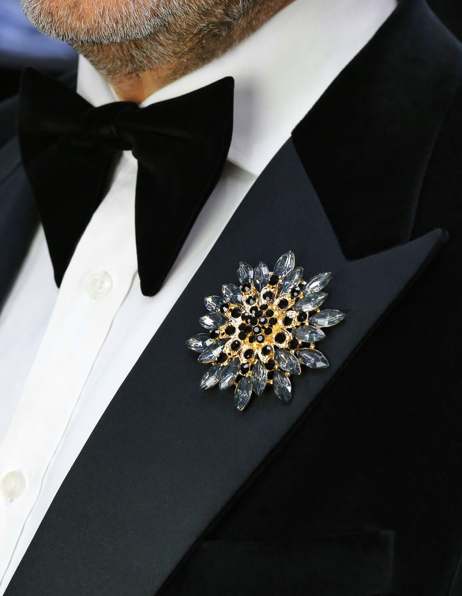 DÉCLIC Large Gilded Flower Pin Brooch - Elegant Black Floral Jewelry for Women | Perfect for Weddings, Parties & Special Occasions