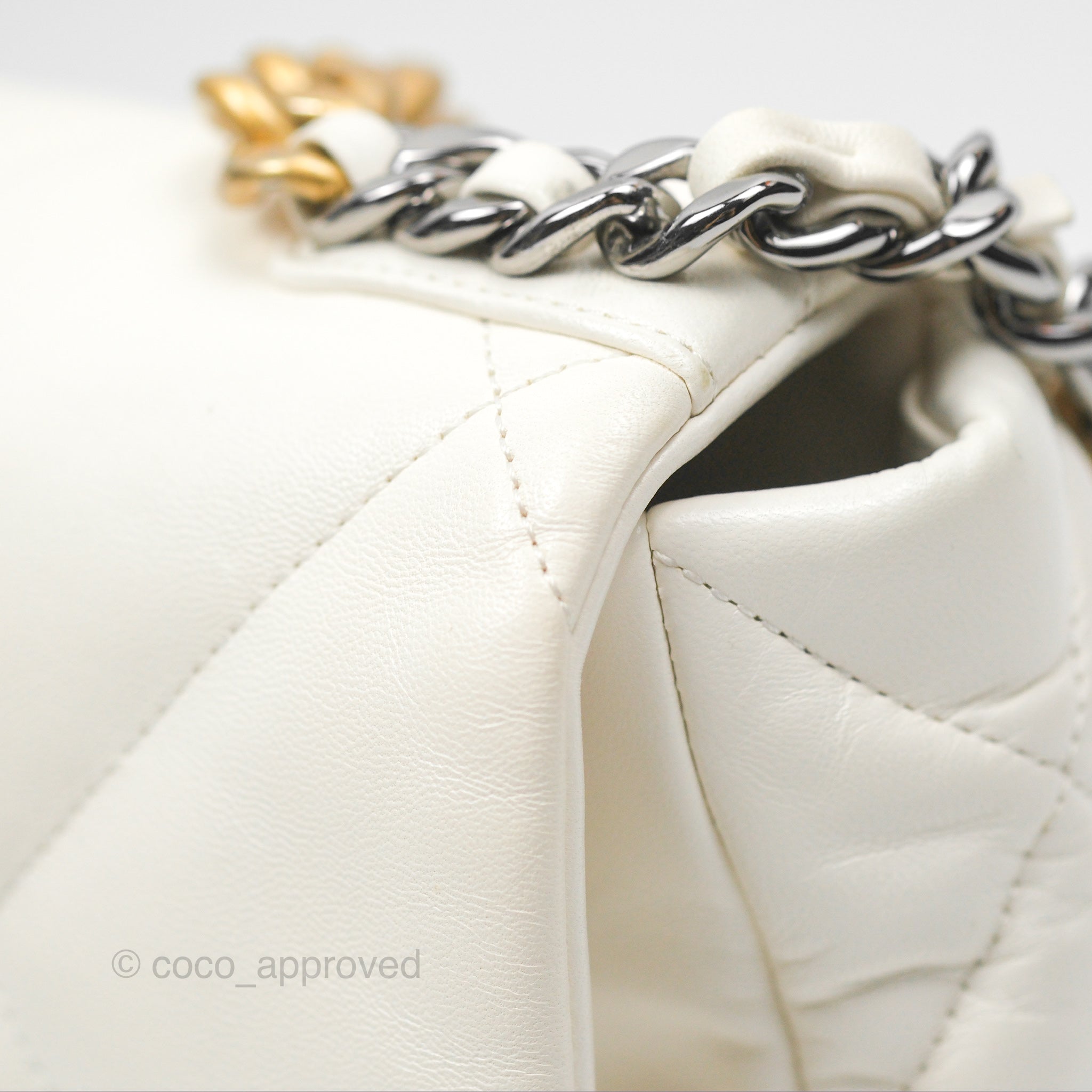 Chanel 19 Small Handbag in Ivory White Lambskin Leather with Mixed Hardware - Luxury Crossbody Bag for Women, Perfect for Date Night & Special Occasions