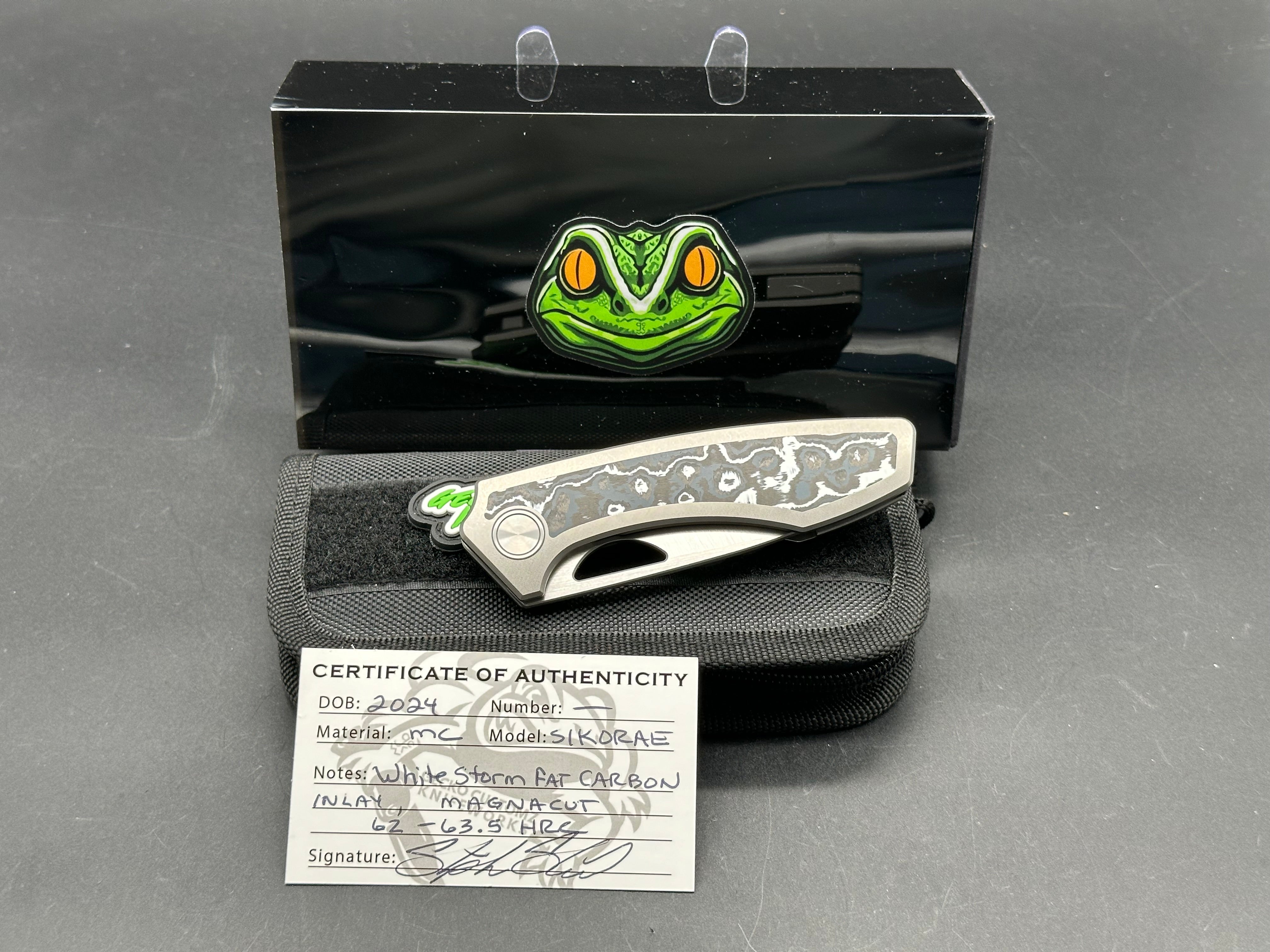 Premium Gecko Customz Sikorae Folding Knife - 3.04