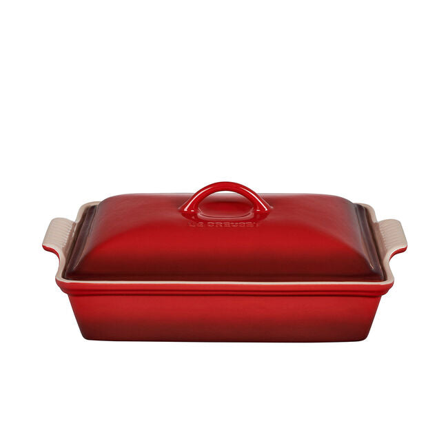 Le Creuset 3.8L Rectangular Casserole Dish - Cerise Red Enameled Cast Iron Dutch Oven for Baking, Roasting & Serving | Perfect for Family Dinners, Holiday Meals & Entertaining Guests