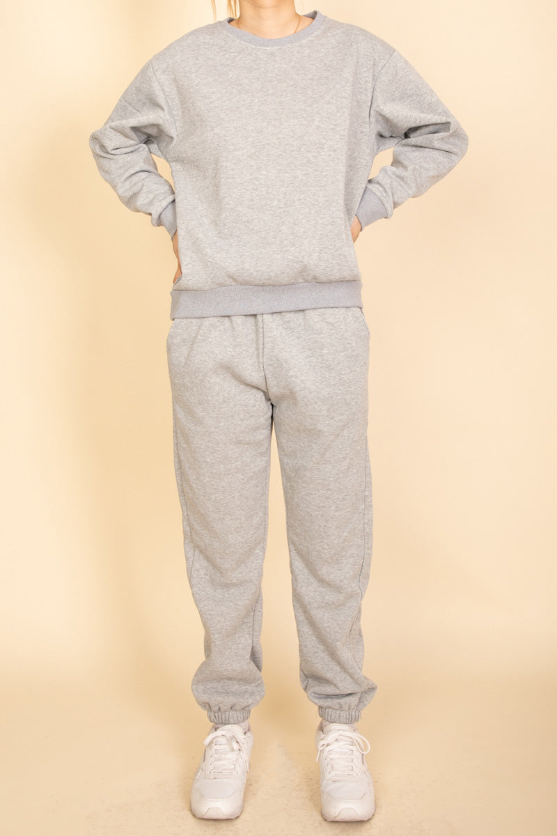 Classic Poly Fleece Crewneck Pullover for Men & Women - Soft Warm Winter Sweatshirt - Perfect for Outdoor Activities, Casual Wear & Layering
