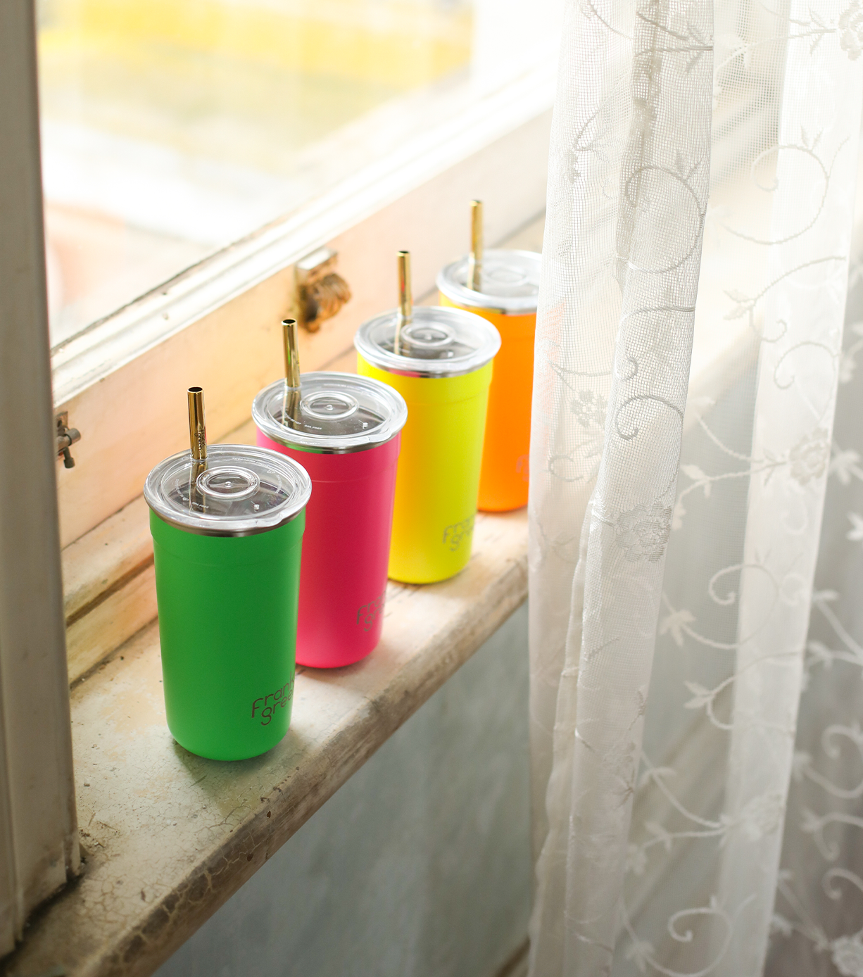 **16oz Reusable Plastic Party Cups (4-Pack) - BPA-Free, Durable & Eco-Friendly for Parties, BBQs, Picnics & Outdoor Events**