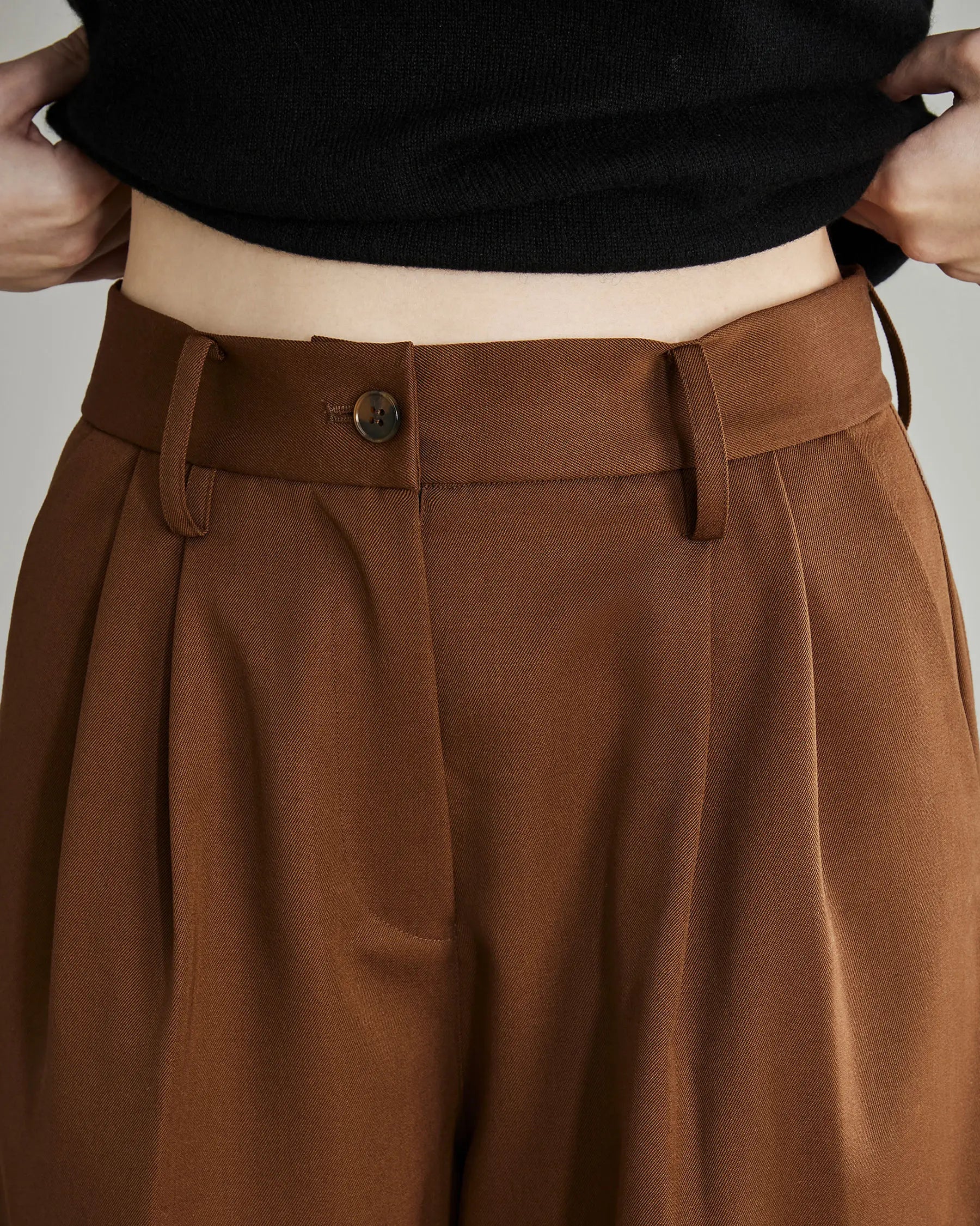 Women's High Waist Pleated Wool Wide Leg Pants - Comfortable & Stylish Winter Trousers for Office, Travel & Casual Wear