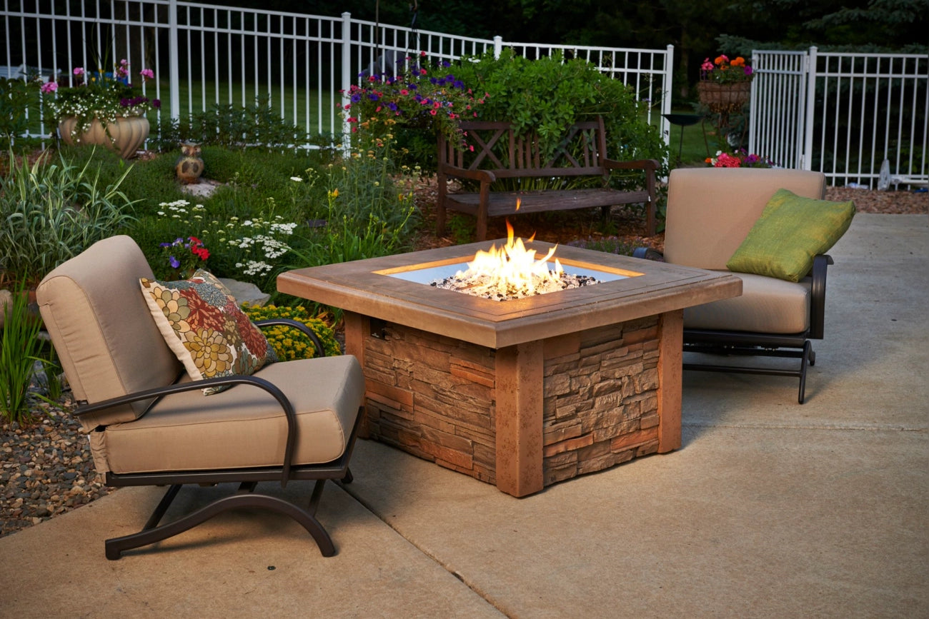 Outdoor Greatroom Company Sierra Square Gas Fire Pit Table - Patio Heater for Backyard, Deck, and Garden - Perfect for Outdoor Gatherings & Relaxation