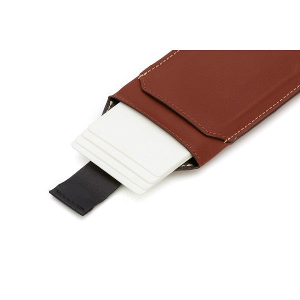 Bellroy Elements Sleeve - Premium Waterproof Phone Case for iPhone & Samsung | Slim Protective Cover for Everyday Use | Perfect for Travel, Hiking & Outdoor Adventures