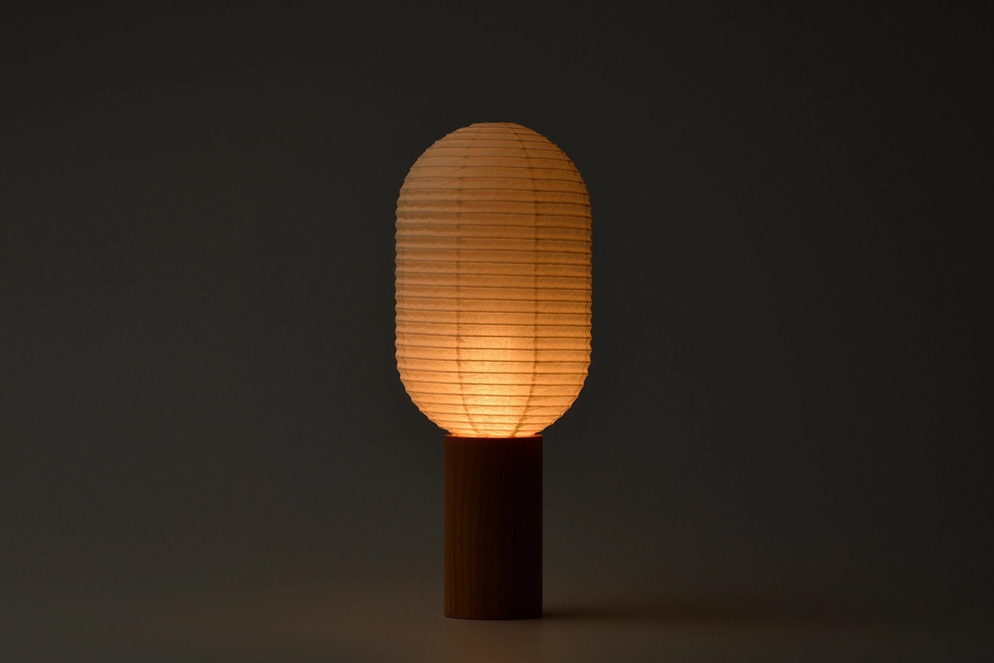 Yame Lantern Vertical - Traditional Japanese Chochin Paper Lantern for Home Decor, Zen Garden, and Tea Ceremony