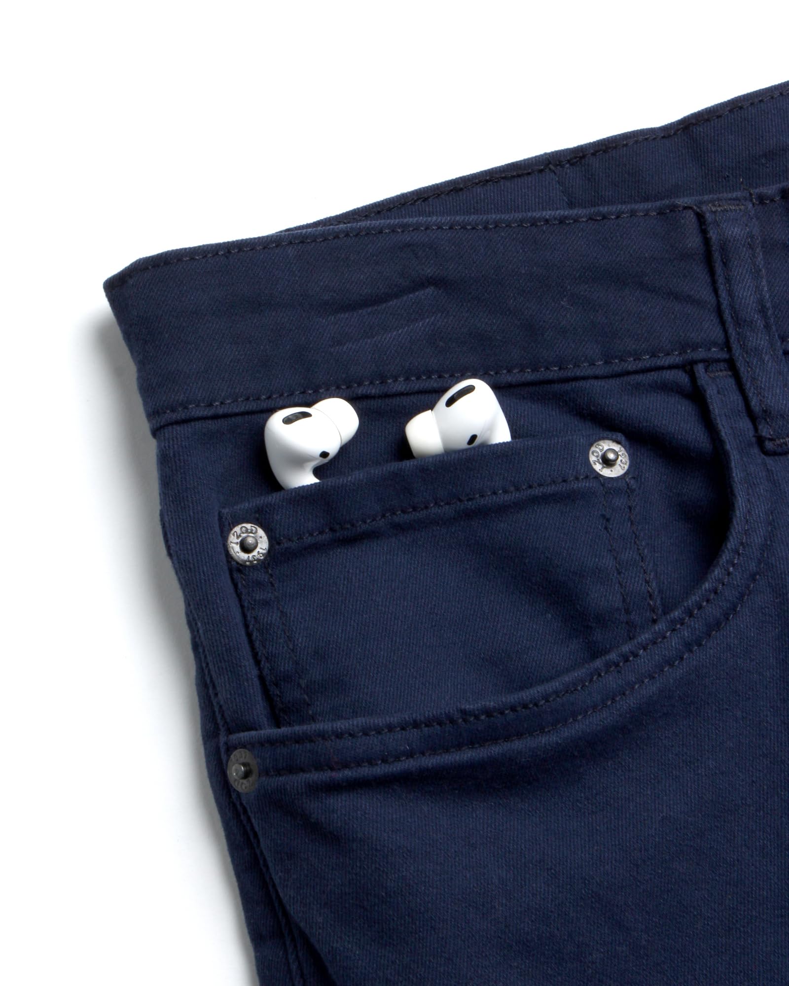 IZOD Men's Relaxed Fit Jeans - Classic 5-Pocket Comfort Stretch Denim Pants - Straight Leg Casual & Work Pants for Men | Perfect for Office, Weekend Outings & Everyday Wear