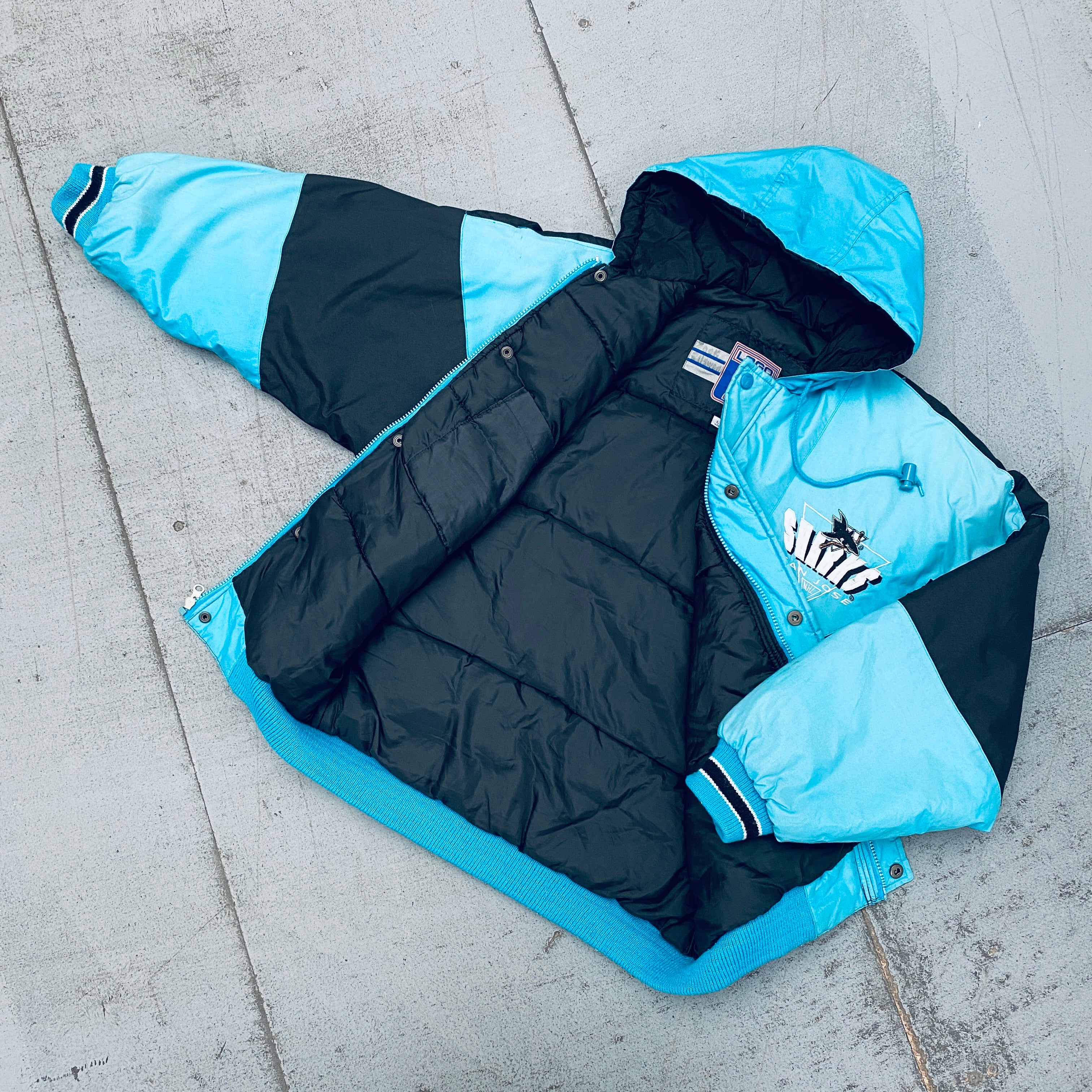 San Jose Sharks 1990s Vintage Logo Full-Zip Hooded Jacket - Men's S - Retro NHL Hockey Fan Gear for Game Day & Casual Wear