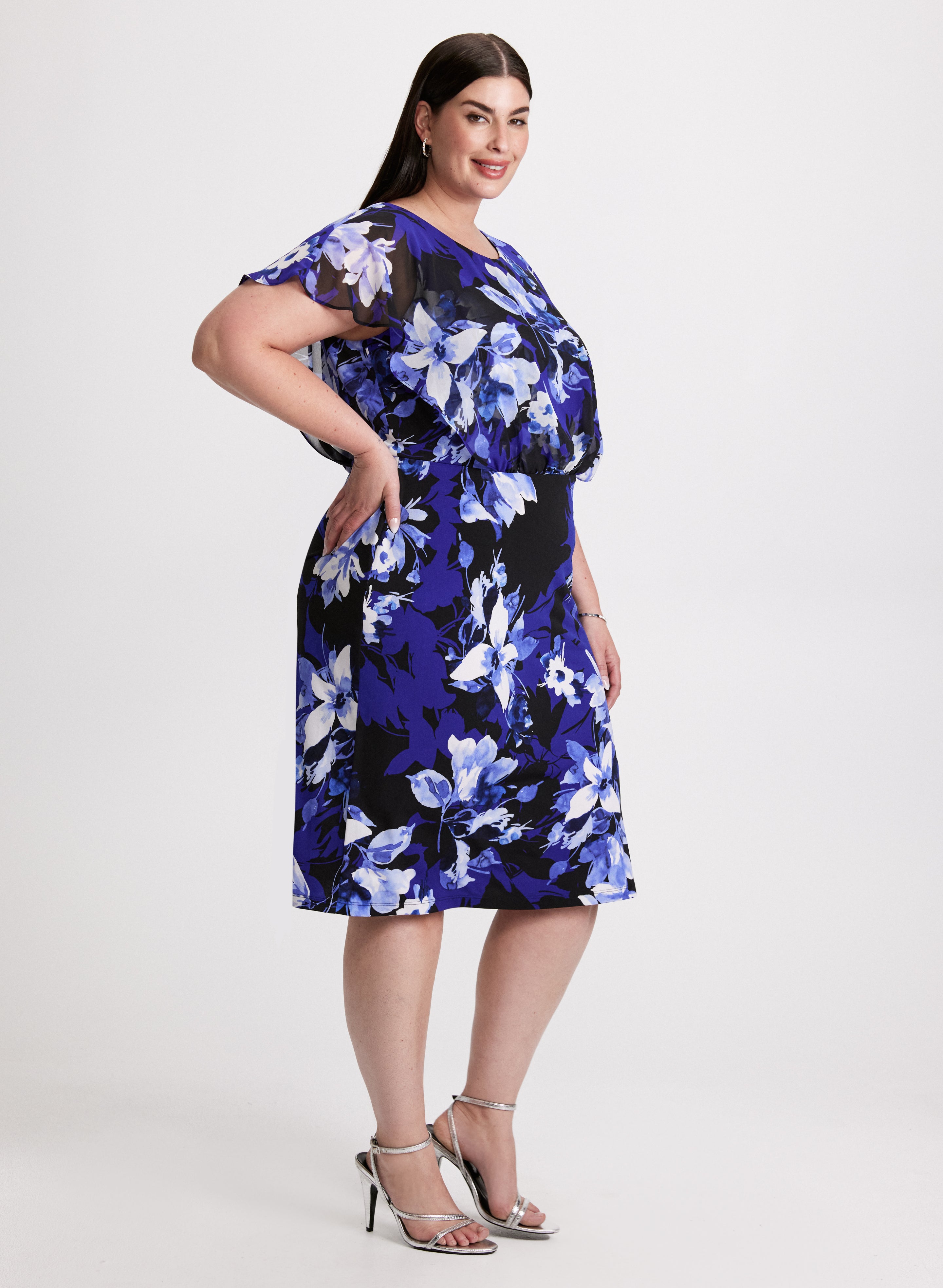 Floral Print Dress for Women - Summer Flowy Maxi Dress with V-Neck & Long Sleeves - Perfect for Beach Vacation, Garden Party & Date Night
