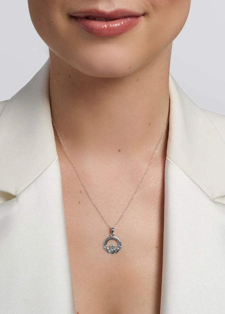 14K White Gold Claddagh Necklace for Women - Irish Love Friendship Loyalty Pendant - Perfect for Valentine's Day, Anniversary & Wedding Gifts