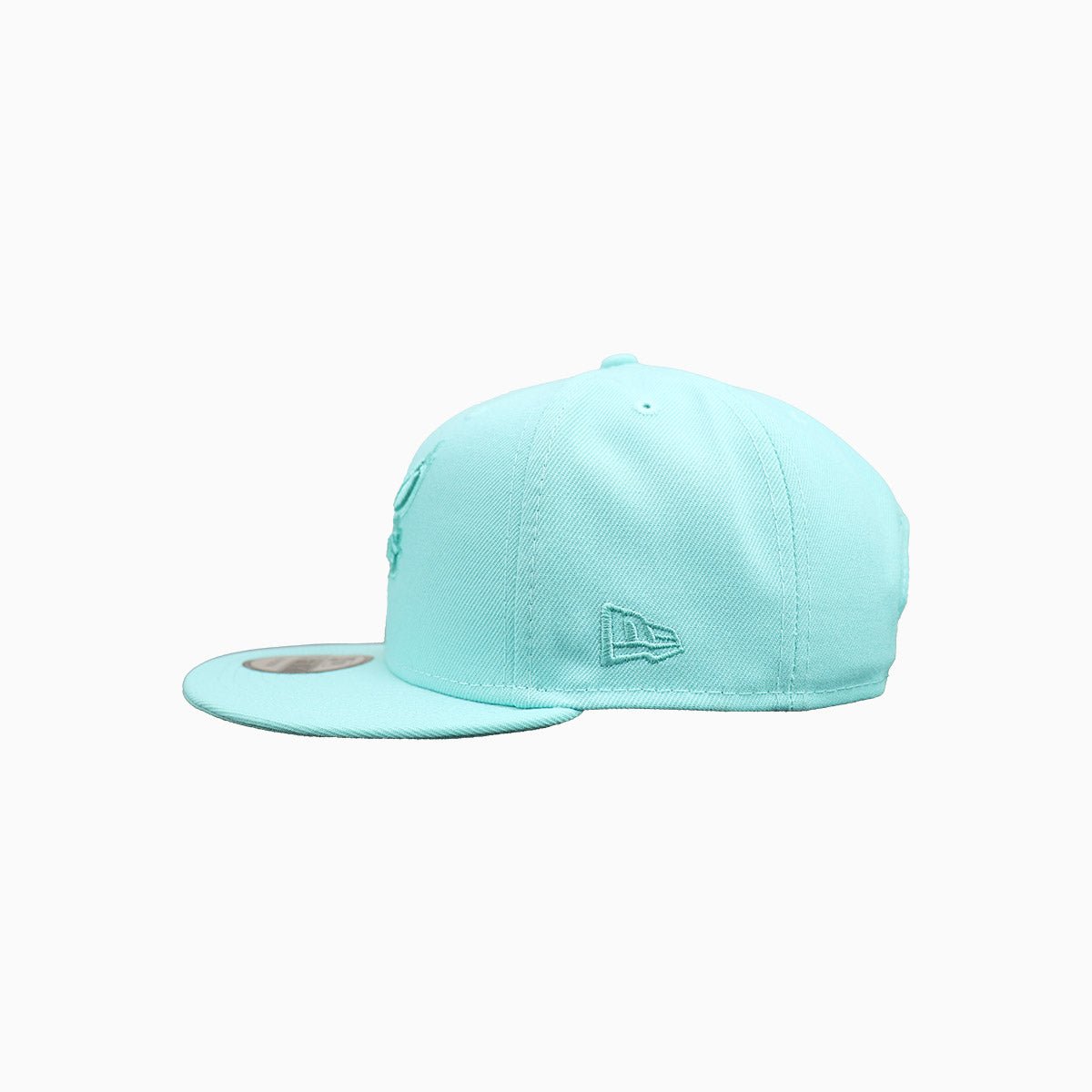 Charlotte Hornets NBA 9Fifty Snapback Hat - Official Adjustable Fitted Cap for Men & Women - Perfect for Basketball Games, Streetwear & Fan Collections