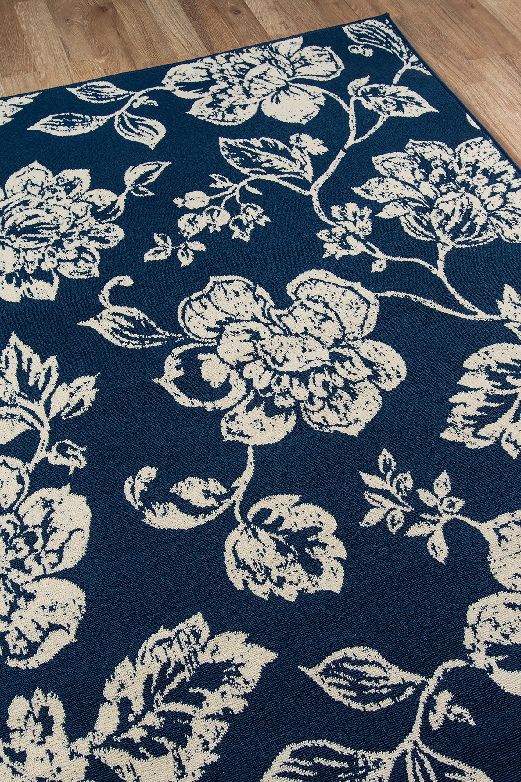 Momeni Baja Collection Navy Blue Indoor Outdoor Area Rug 6'7