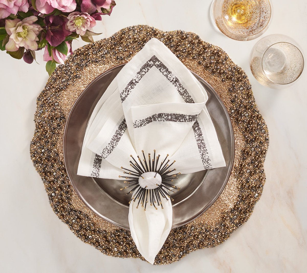 Elegant Flare Napkin Rings Set of 4 - Premium Tableware for Wedding, Dinner Party & Holiday Decor - Perfect for Formal Dining and Special Occasions