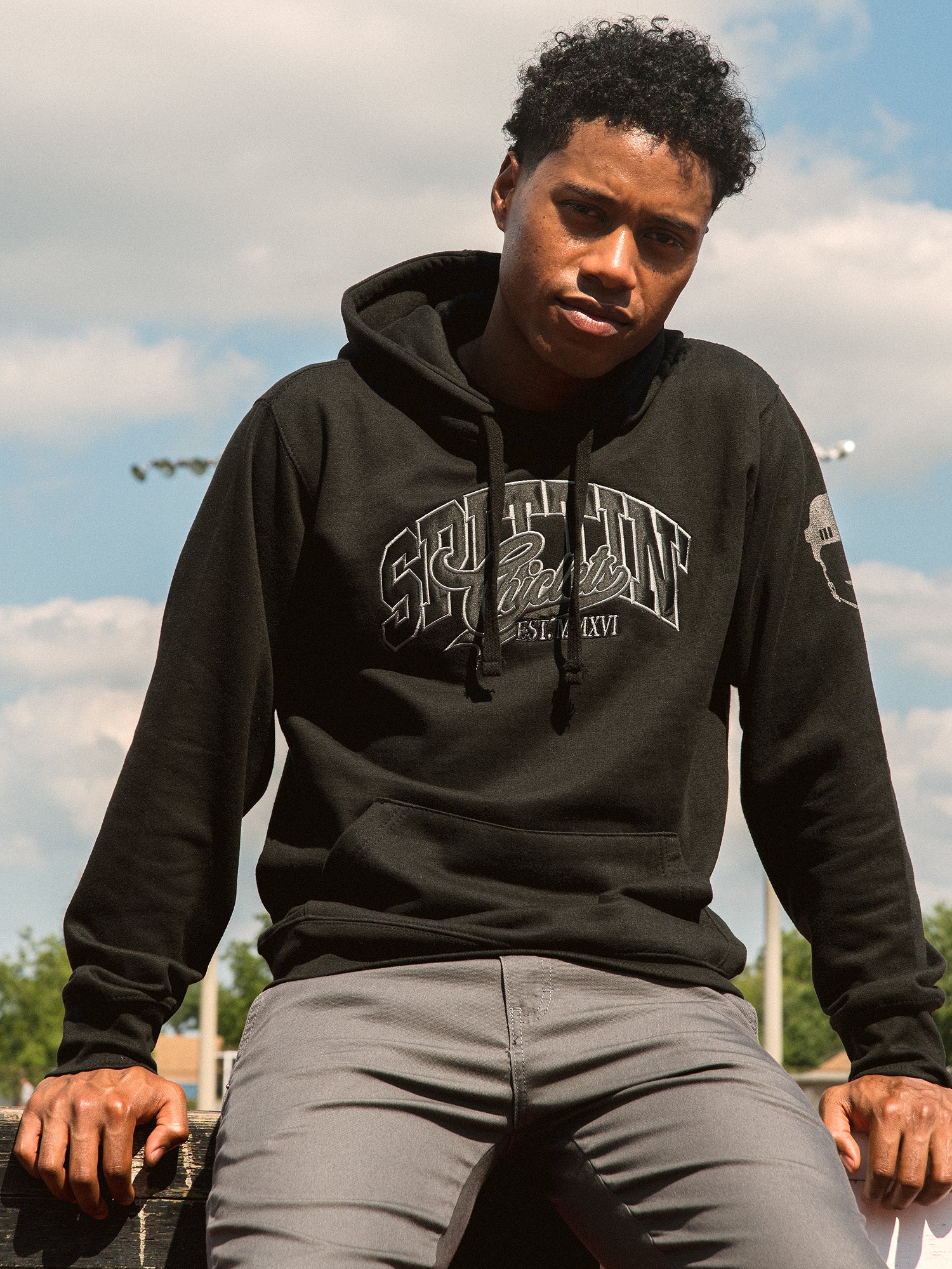 Barstool Sports Spittin' Chiclets Pullover Hoodie - Men's Casual Sweatshirt for Sports Fans & Streetwear | Perfect for Gameday, Lounging & Outdoor Activities