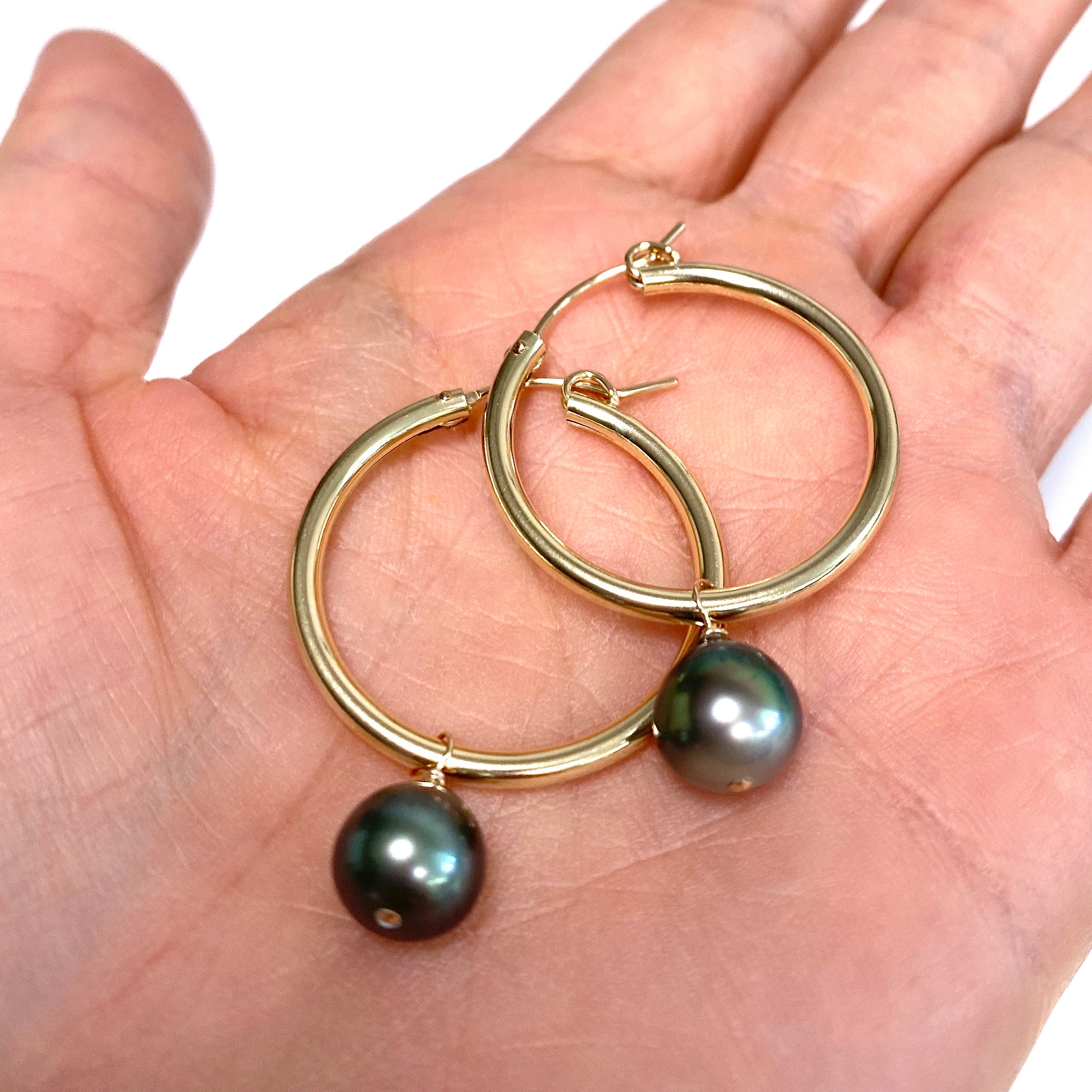 NOELA Tahitian Pearl Earrings (E587) - Elegant & Timeless Jewelry for Women, Perfect for Weddings, Parties & Special Occasions