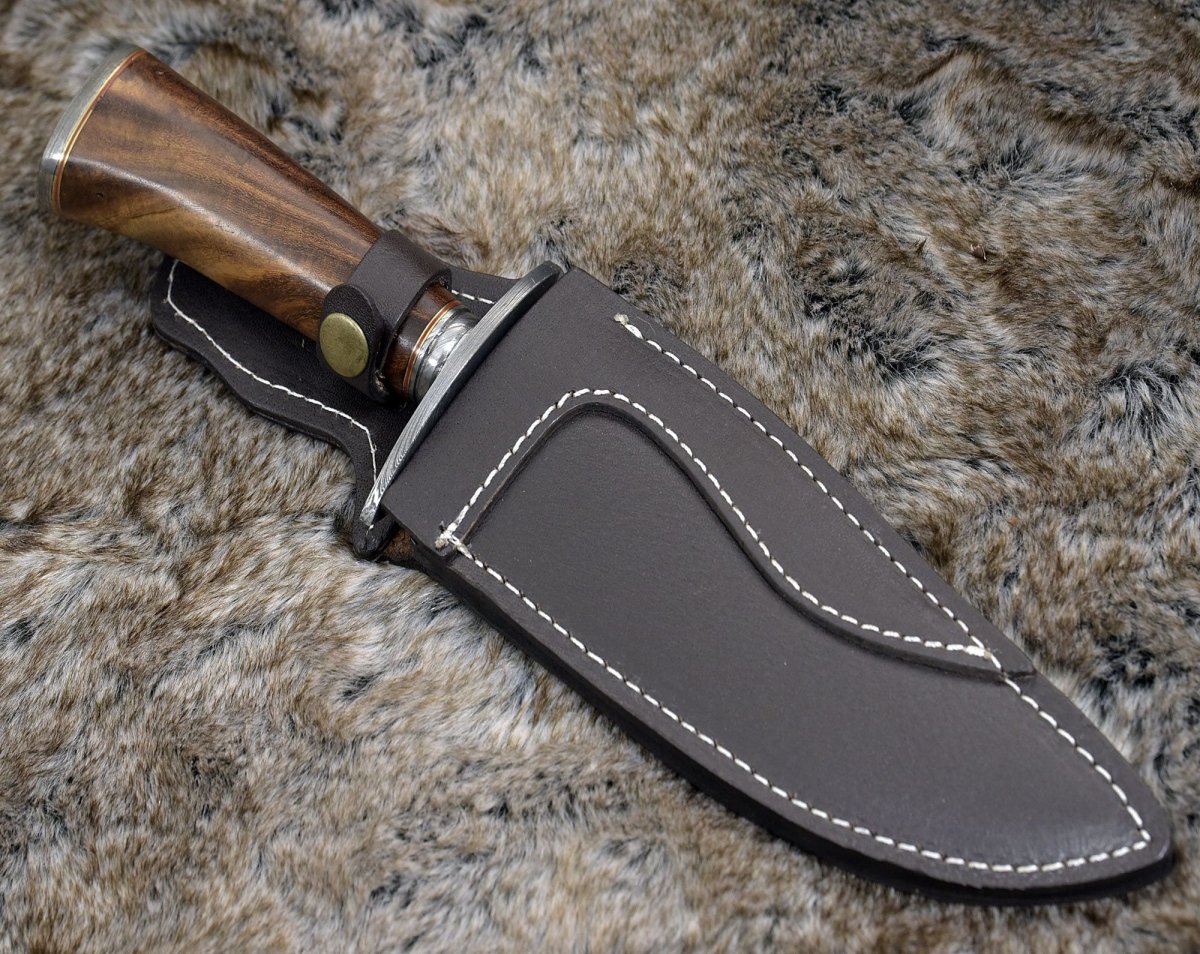 Premium Damascus Steel Bowie Knife with Exotic Rosewood Handle - Hunting, Camping & Outdoor Survival Tool - Perfect for Bushcraft, Tactical Use & Collectors