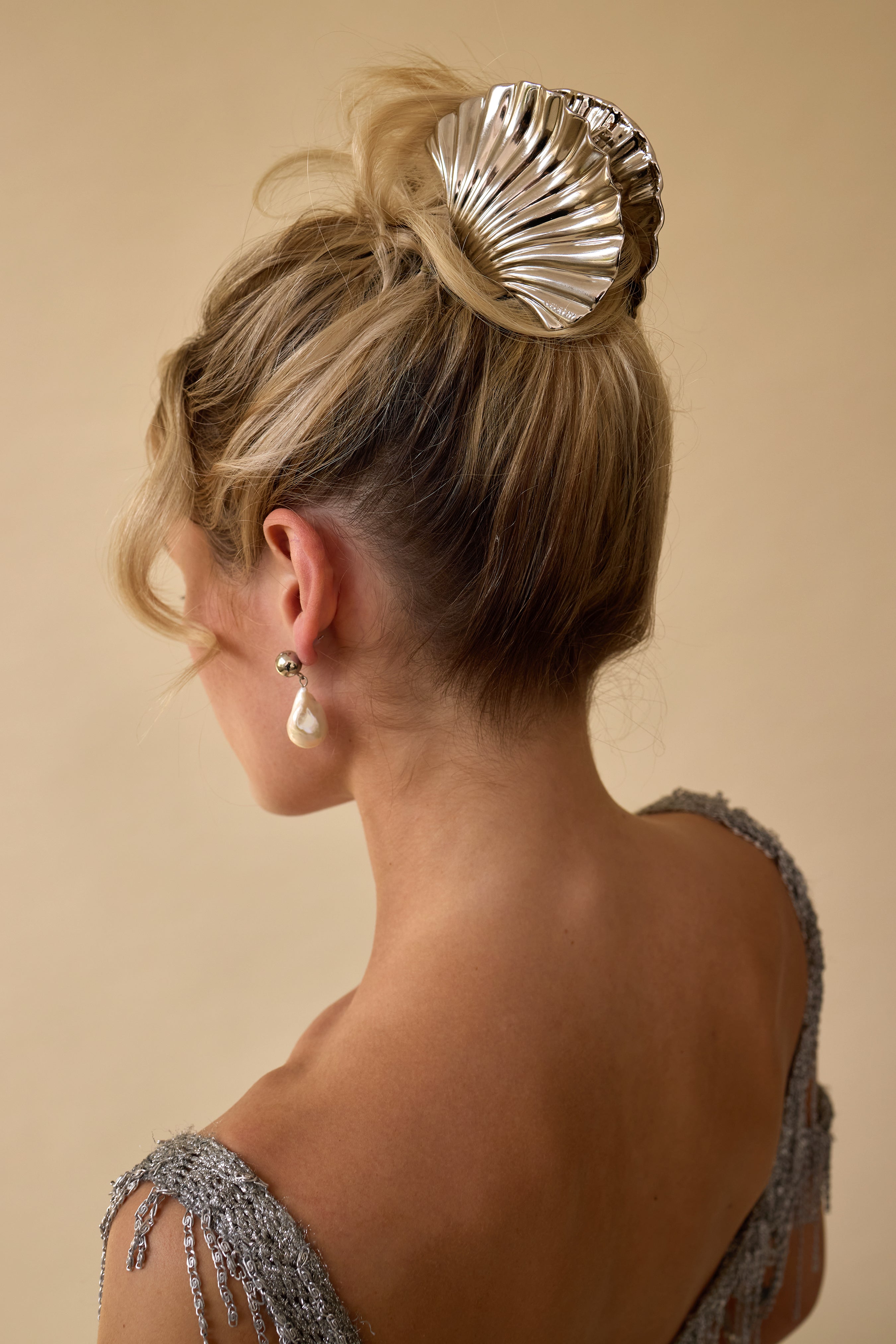 Glossy Shell Claw Clip - Hair Claw Clips for Women, Non-Slip Hair Clips for Thick Hair, Fashion Hair Accessories for Ponytail, Bun & Updo Hairstyles - Perfect for Work, Party & Everyday Use