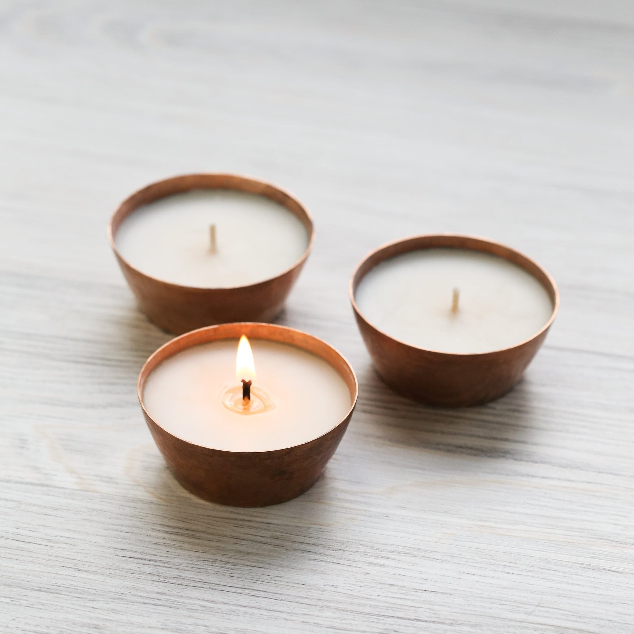 Ayurvedic Copper Candle with Sandalwood & Amber Scent - Handmade Aromatherapy Candle for Meditation, Yoga, and Relaxation at Home