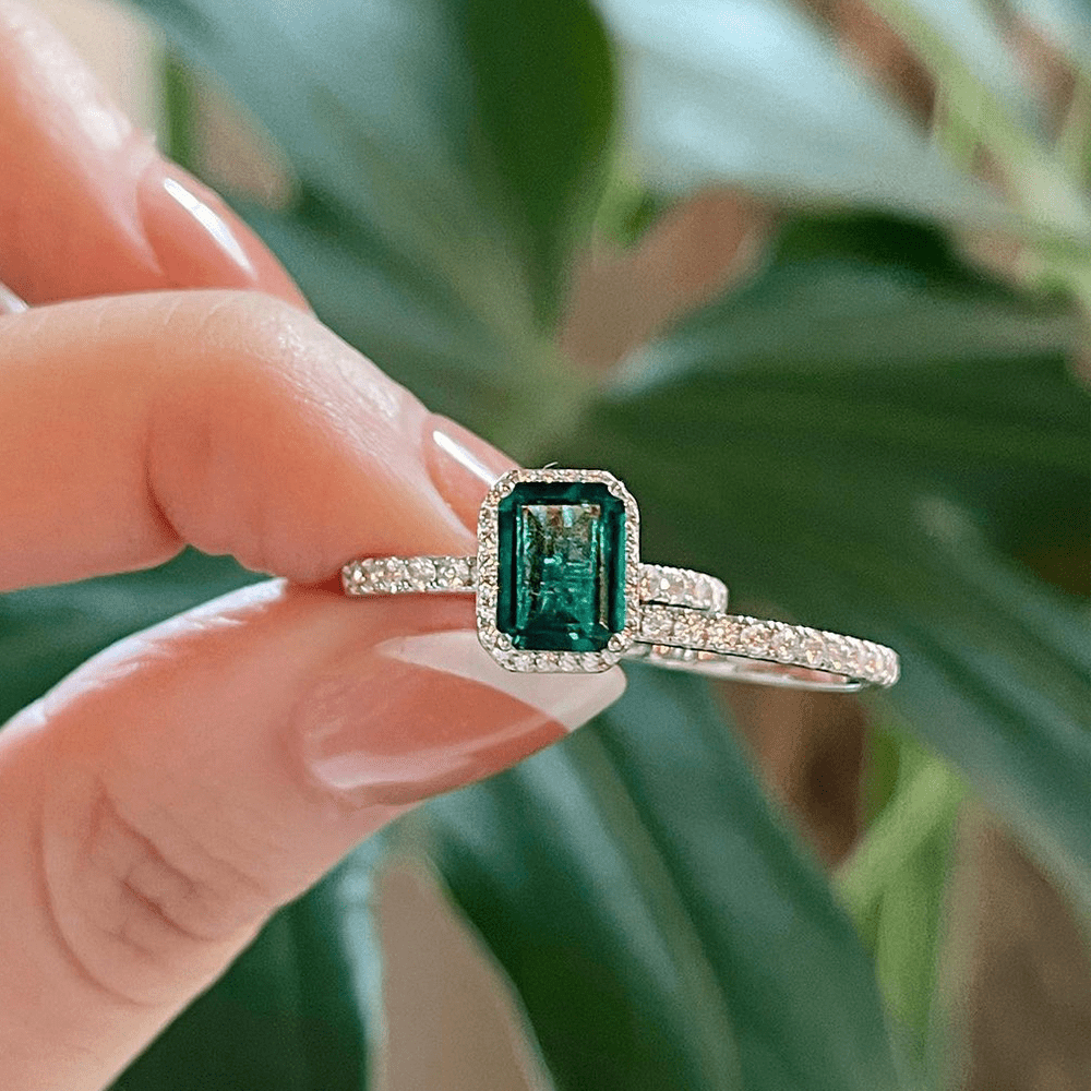 2 CT. Lab Grown Emerald Engagement Ring & Wedding Band Set - Eco-Friendly Gemstone Jewelry for Proposals, Anniversaries & Bridal Gifts