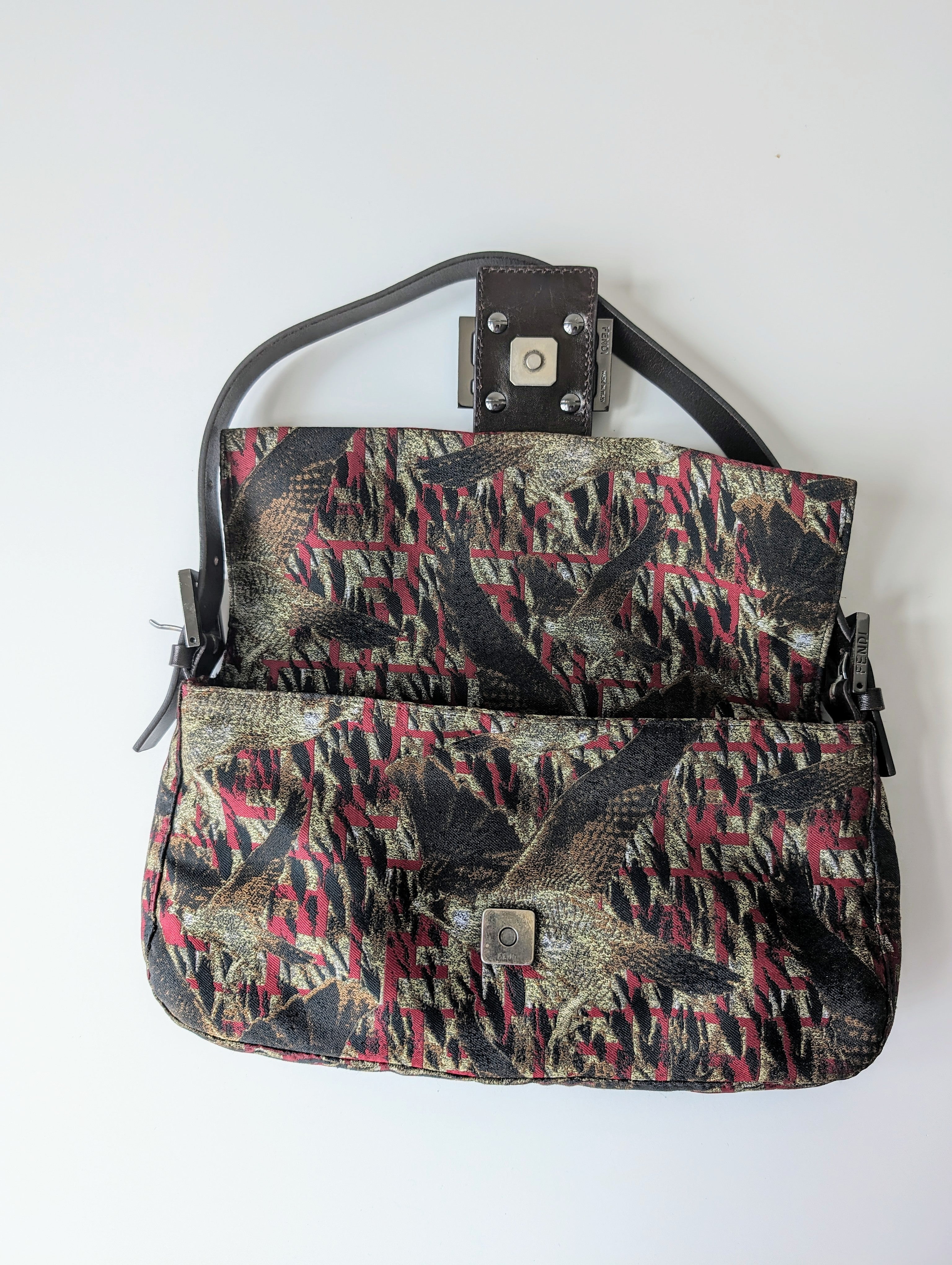 Fendi Baguette Handbag - Luxury Leather Shoulder Bag for Women | Fashion Designer Purse for Everyday Use, Work & Evening Events