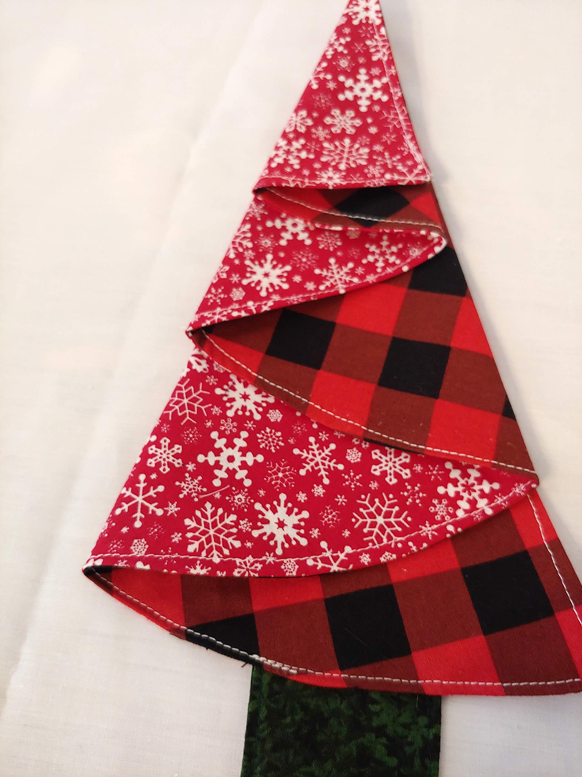 Premium Christmas Napkins - Black & Red Plaid Design for Holiday Table Decor, Parties, and Festive Gatherings