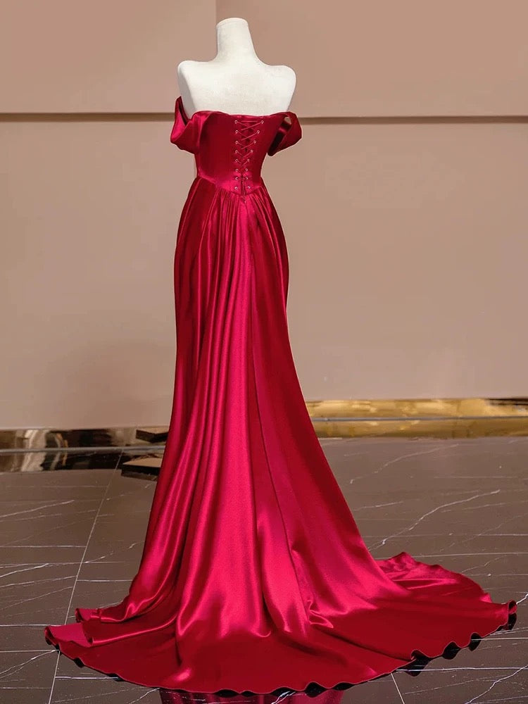 Elegant Off-The-Shoulder Mermaid Prom Dress for Women - Long Formal Evening Gown J5536 | Perfect for Homecoming, Prom Night, Wedding & Special Occasions