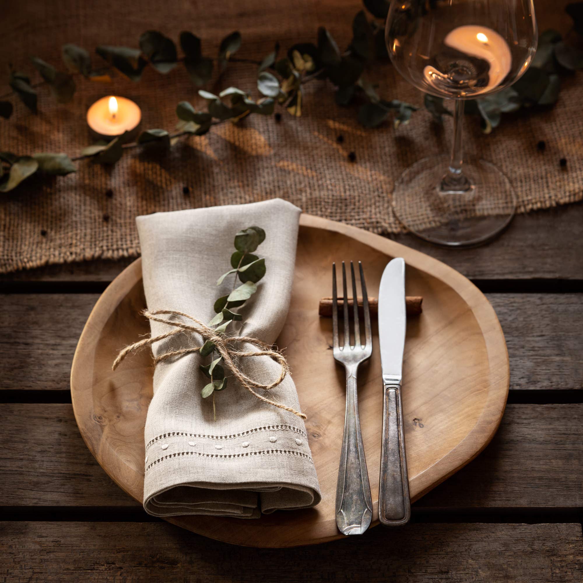 Premium 100% Flax Linen Napkins Set of 4 - 18x18 Inch Natural Dinner Napkins with Embroidered Dot Design & Hemstitch Edge | Washable & Durable for Easter, Spring Decor, Wedding, Dinner Party & Home Decor
