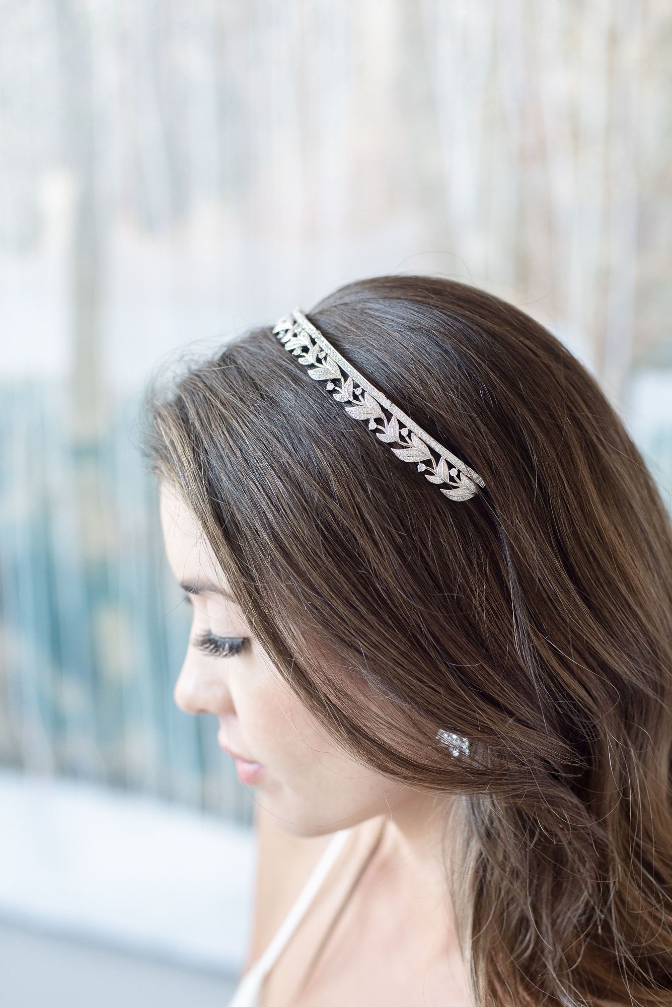 LADY VIOLET Simulated Diamond Wedding Tiara Crown - Elegant Bridal Hair Accessory for Bride, Prom, Quinceañera, Pageant & Special Occasions