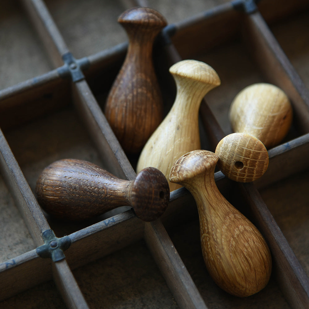 Mini Wooden Light Pull Cord - Vintage Style Ceiling Fan & Lamp Chain Switch - Perfect for Bedroom, Nursery, and Home Decor