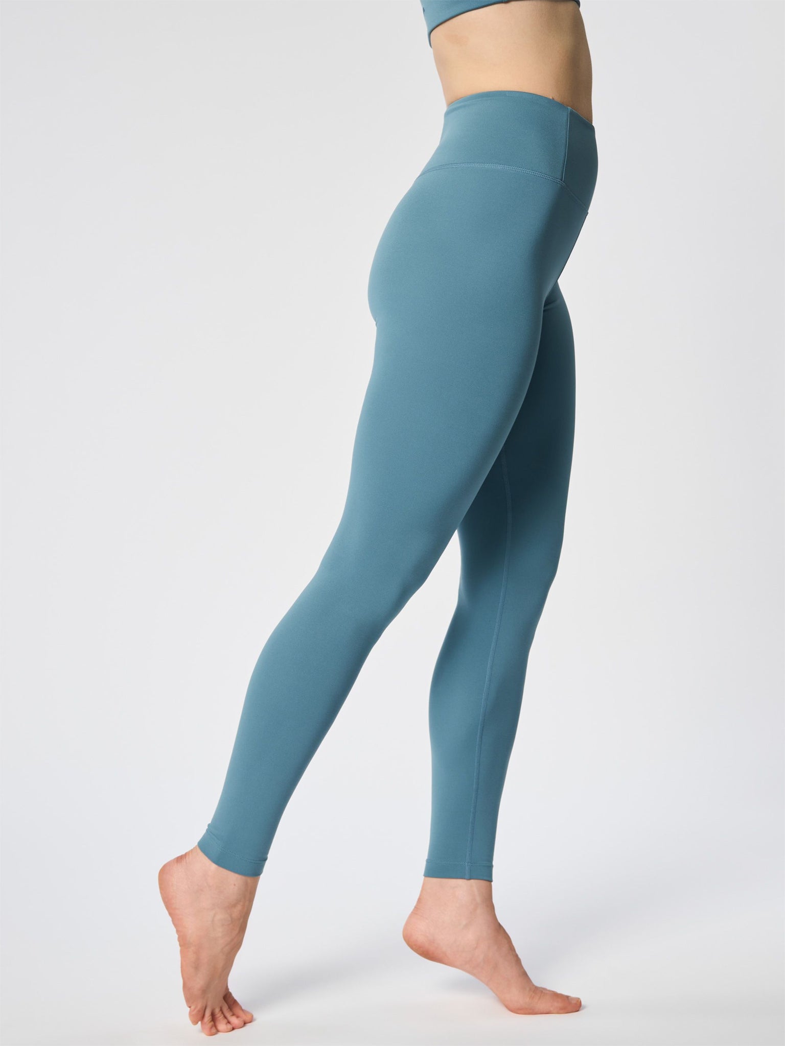 Girlfriend Collective Float High Rise Leggings for Women - Soft & Supportive Yoga Pants with Wave Print - Perfect for Workouts, Running & Lounge Wear