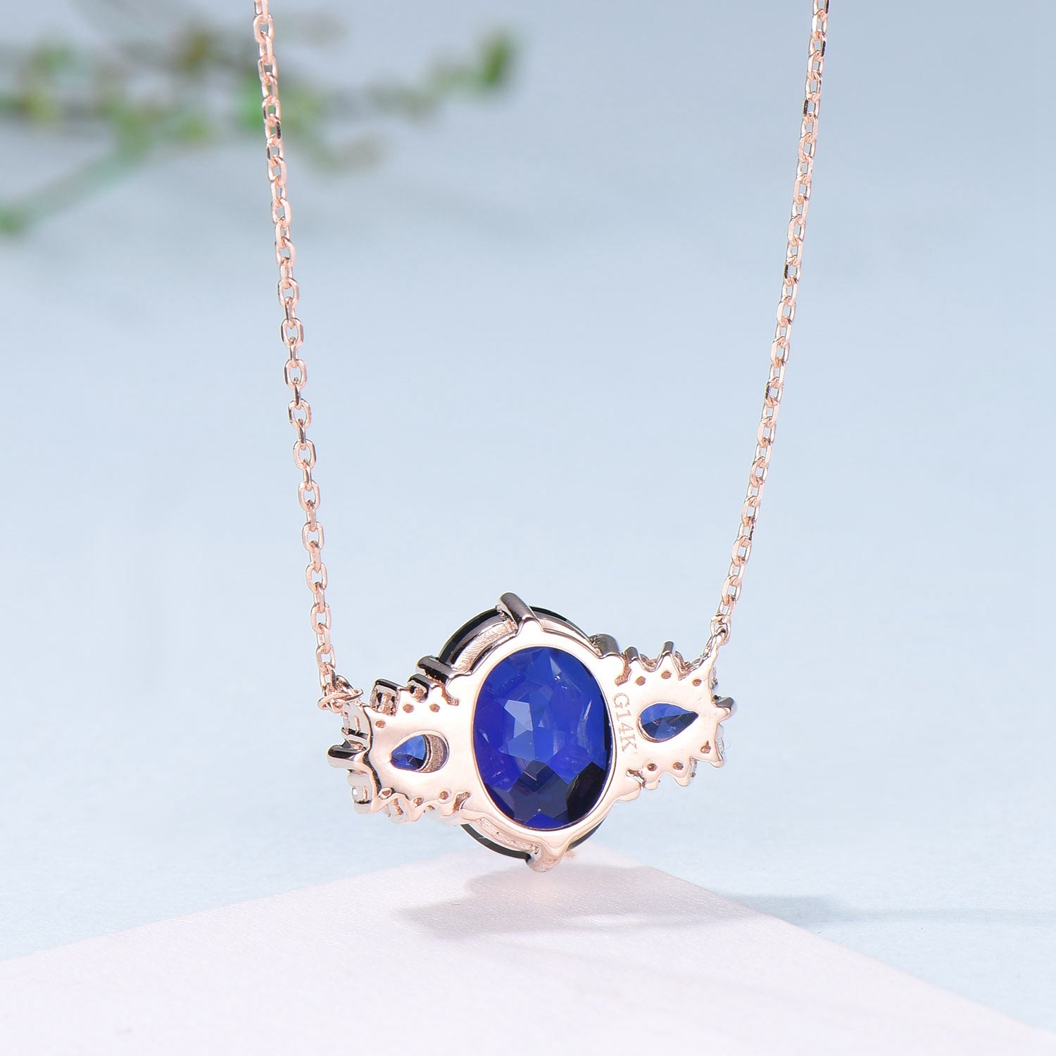 8x10mm Oval Blue Sapphire Pendant Necklace - Vintage Rose Gold Pear Cut Jewelry for Women - Perfect Christmas Gift, Anniversary Present & Everyday Elegance