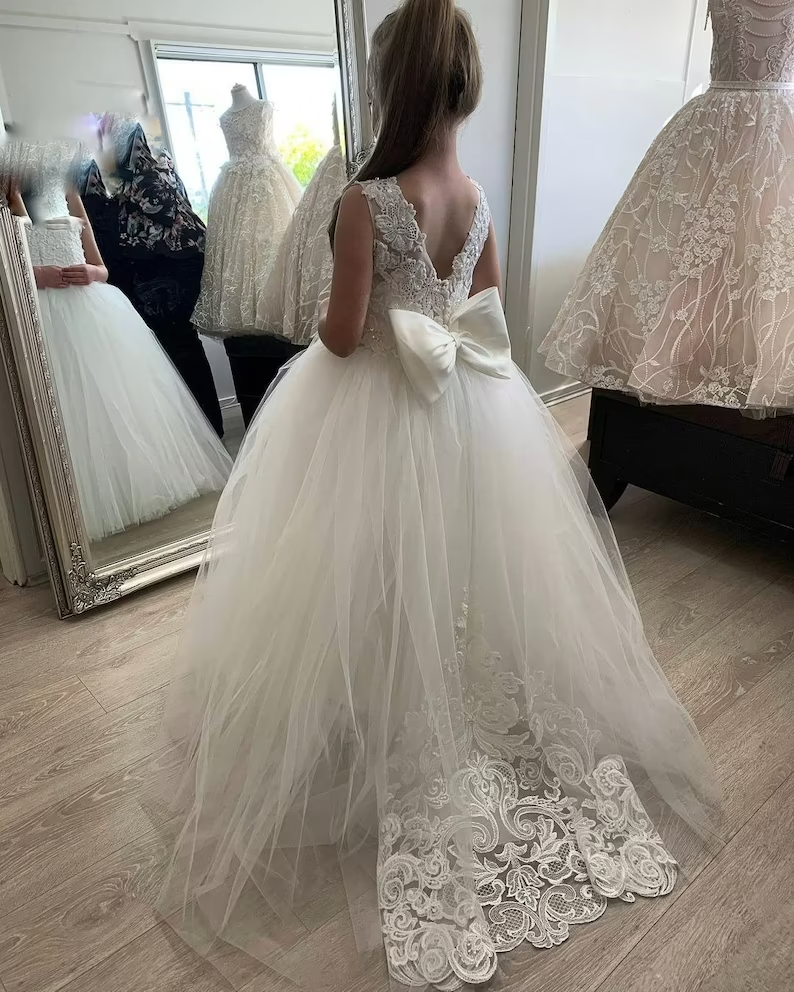 Elegant White Lace Flower Girl Dress - Floor Length Sleeveless with Bowknot for Weddings, Baptisms & Special Occasions