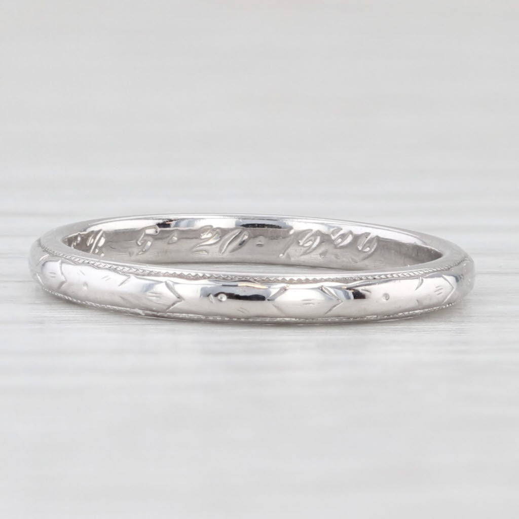 Antique Floral Engraved Wedding Band Ring - 18k White Gold Stackable Size 5 - Perfect for Bridal Jewelry, Anniversary Gifts & Everyday Elegant Wear