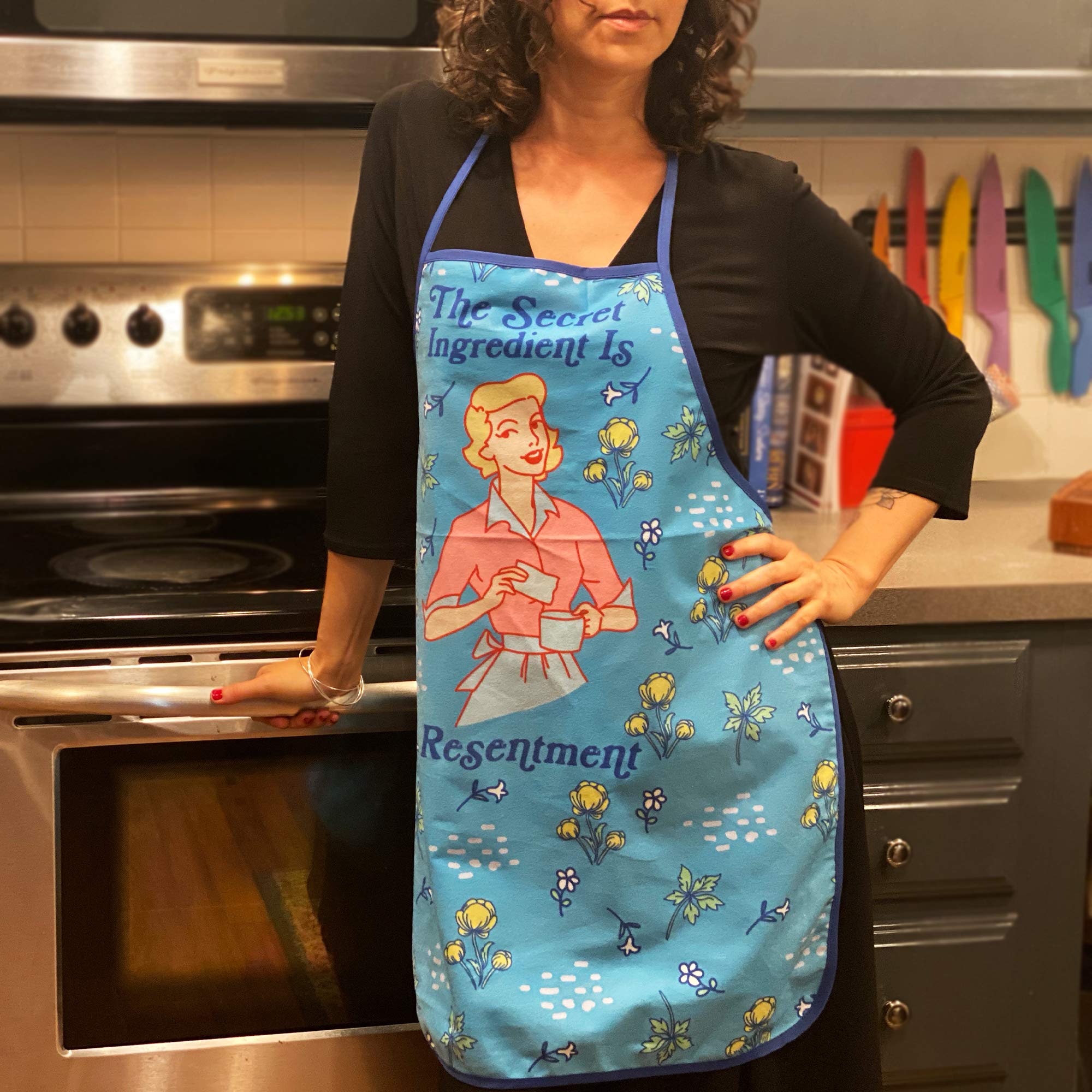 Funny Cooking Graphic Novelty Kitchen Accessories - The Secret Ingredient Is Resentment - Perfect for Home Chefs, Gag Gifts & Humorous Kitchen Decor