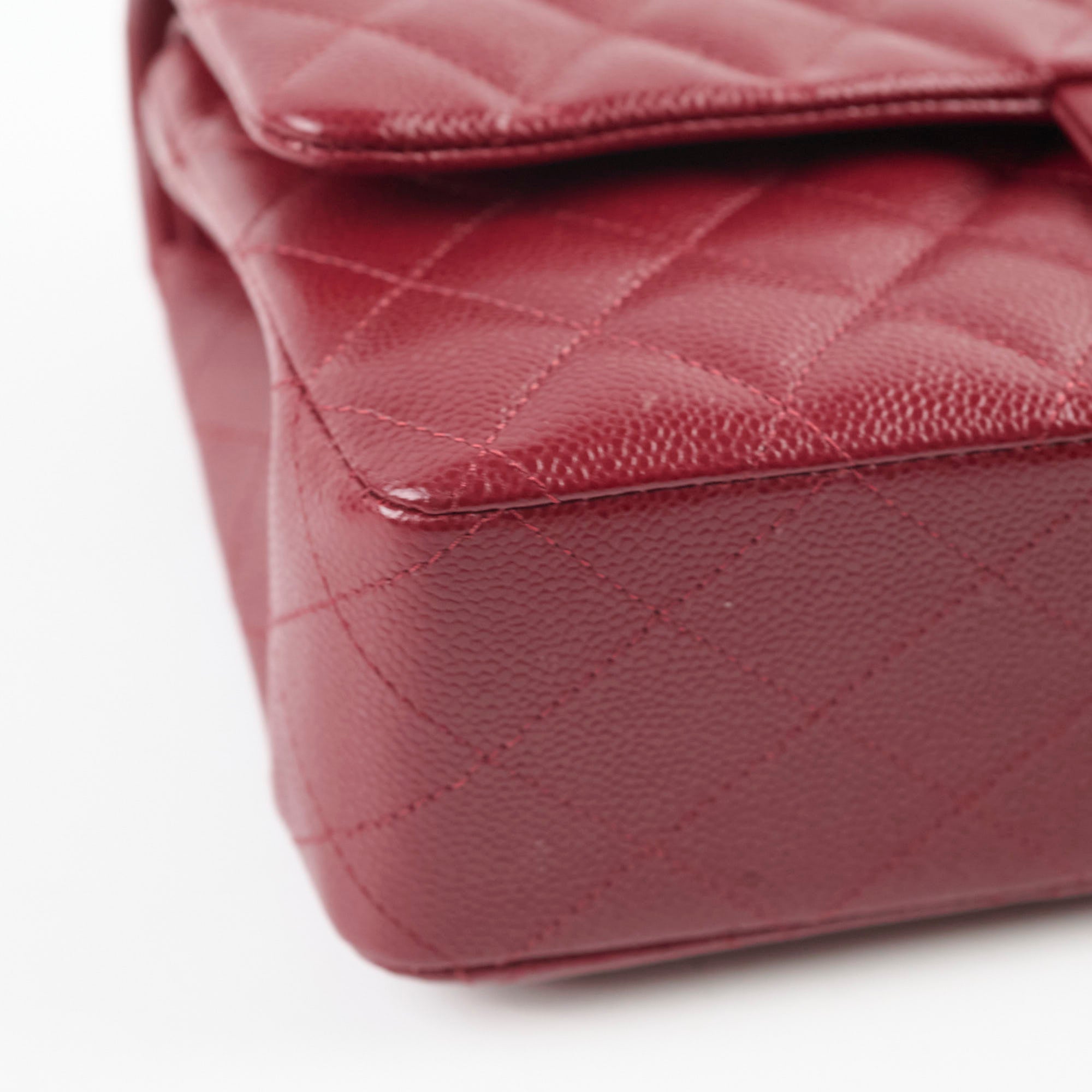 Chanel Medium M/L Caviar Classic Flap Bag in Red - Luxury Designer Handbag for Women, Perfect for Parties, Date Nights & Special Occasions