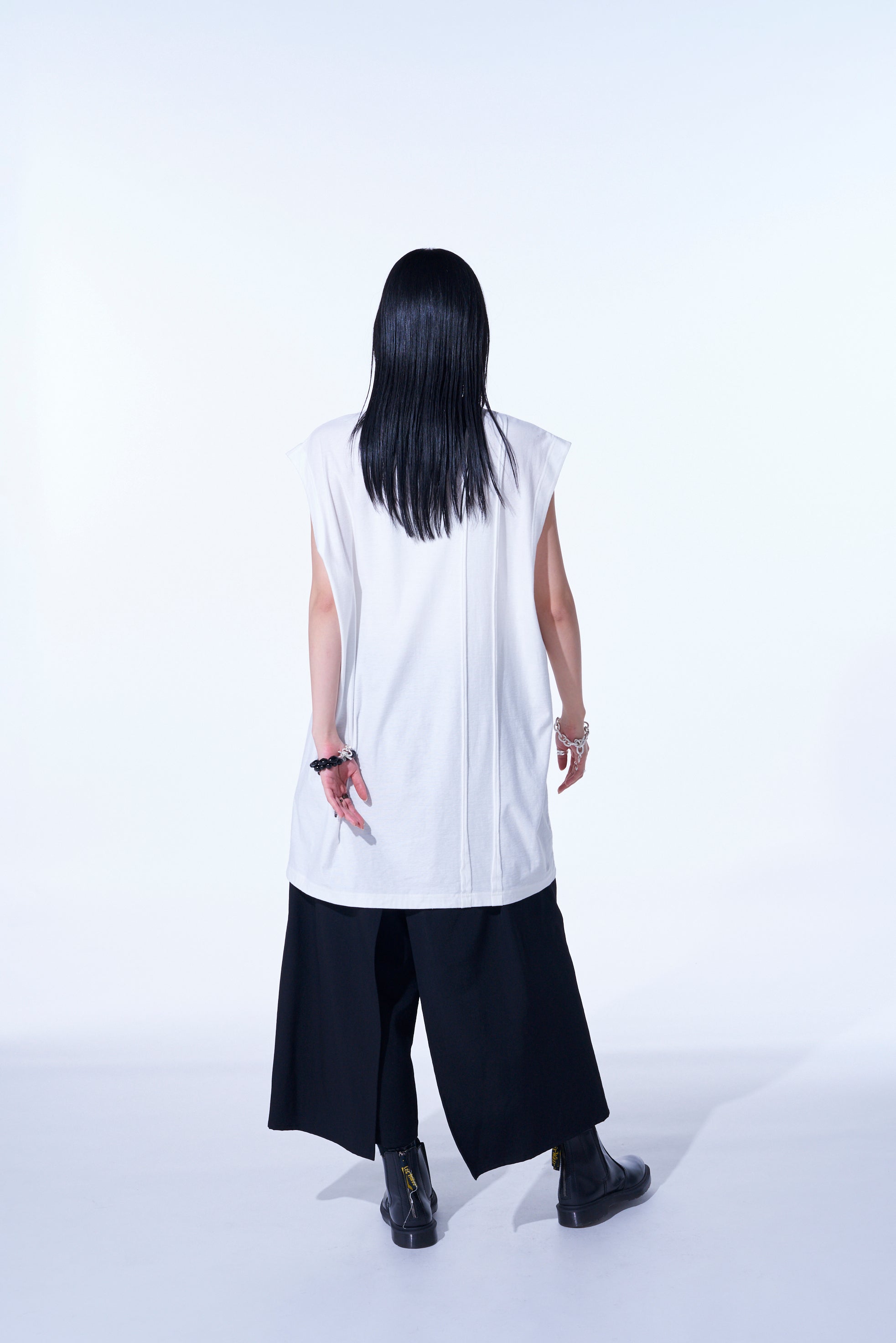 Soft Cotton Jersey Vertically Grafted Sleeveless Top with Side Slit - Breathable Summer Tank for Women | Casual Wear, Beach Outfit & Layering Staple