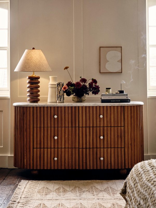 Solid Wood 6-Drawer Dresser - Elegant Designer Chest for Bedroom Storage & Organization | Perfect for Master Bedroom, Guest Room, or Nursery Closet Organizer