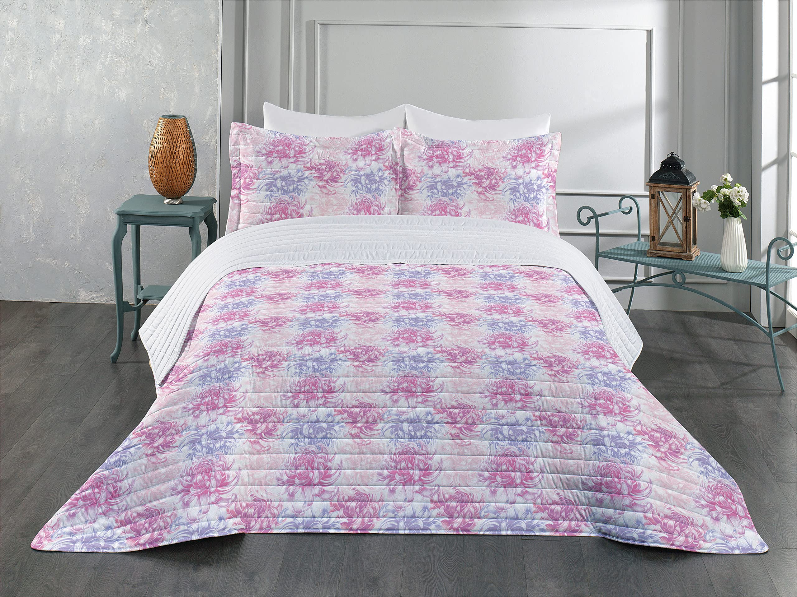 Ambesonne Floral Microfiber Bedspread Set - Queen Size Pink White Chrysanthemum Print with Pillow Shams & Comforter | Soft Abstract Flower Design Bedding for Romantic Bedroom Decor