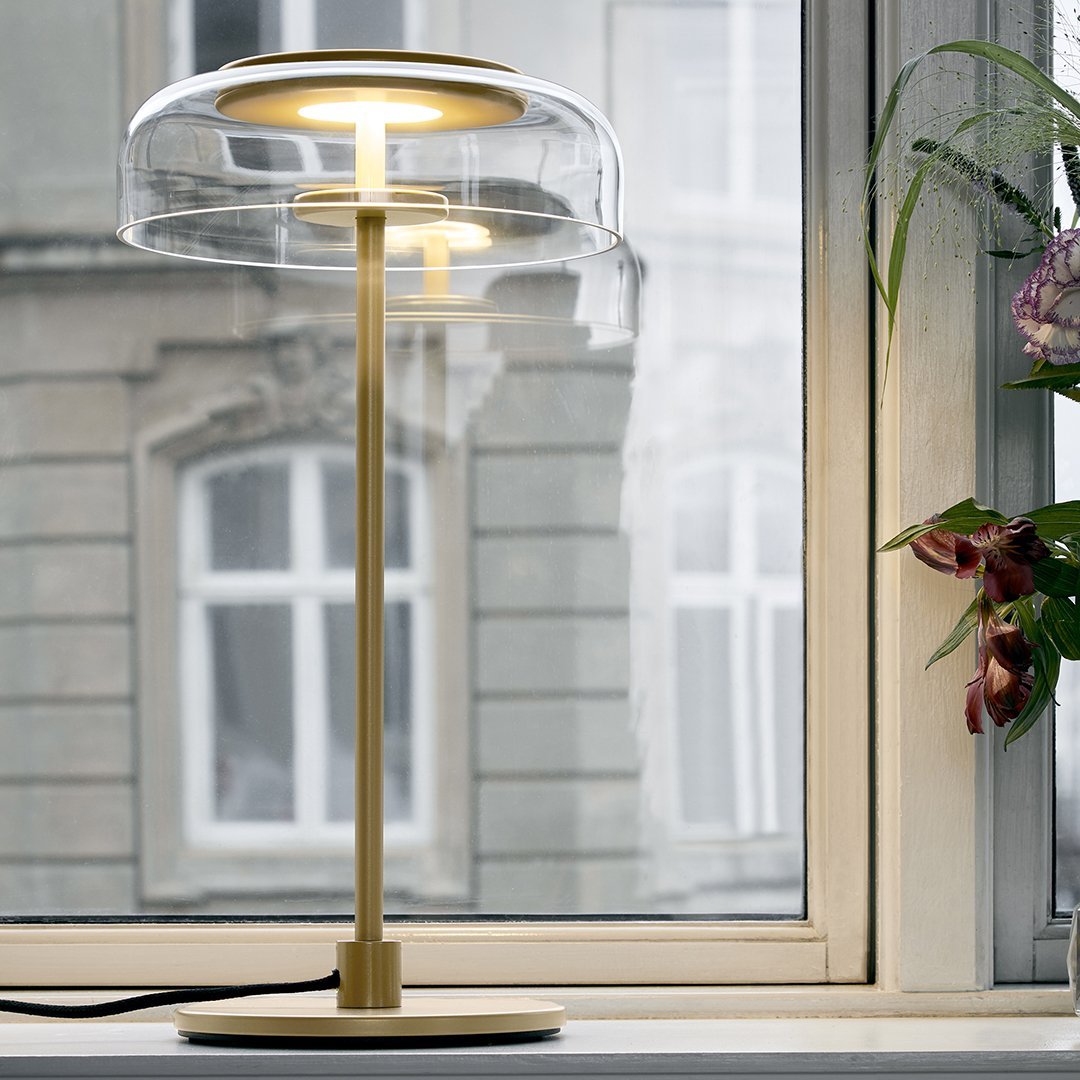 Blossi Modern Table Lamp - Stylish Bedside & Desk Lighting for Home & Office - Perfect for Reading, Working & Decor