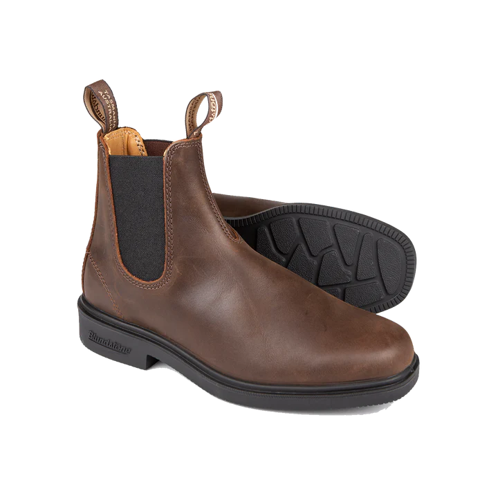 Blundstone 2029 Chelsea Boots - Premium Leather Dress Shoes for Men & Women in Antique Brown - Perfect for Office, Casual Wear & Outdoor Activities