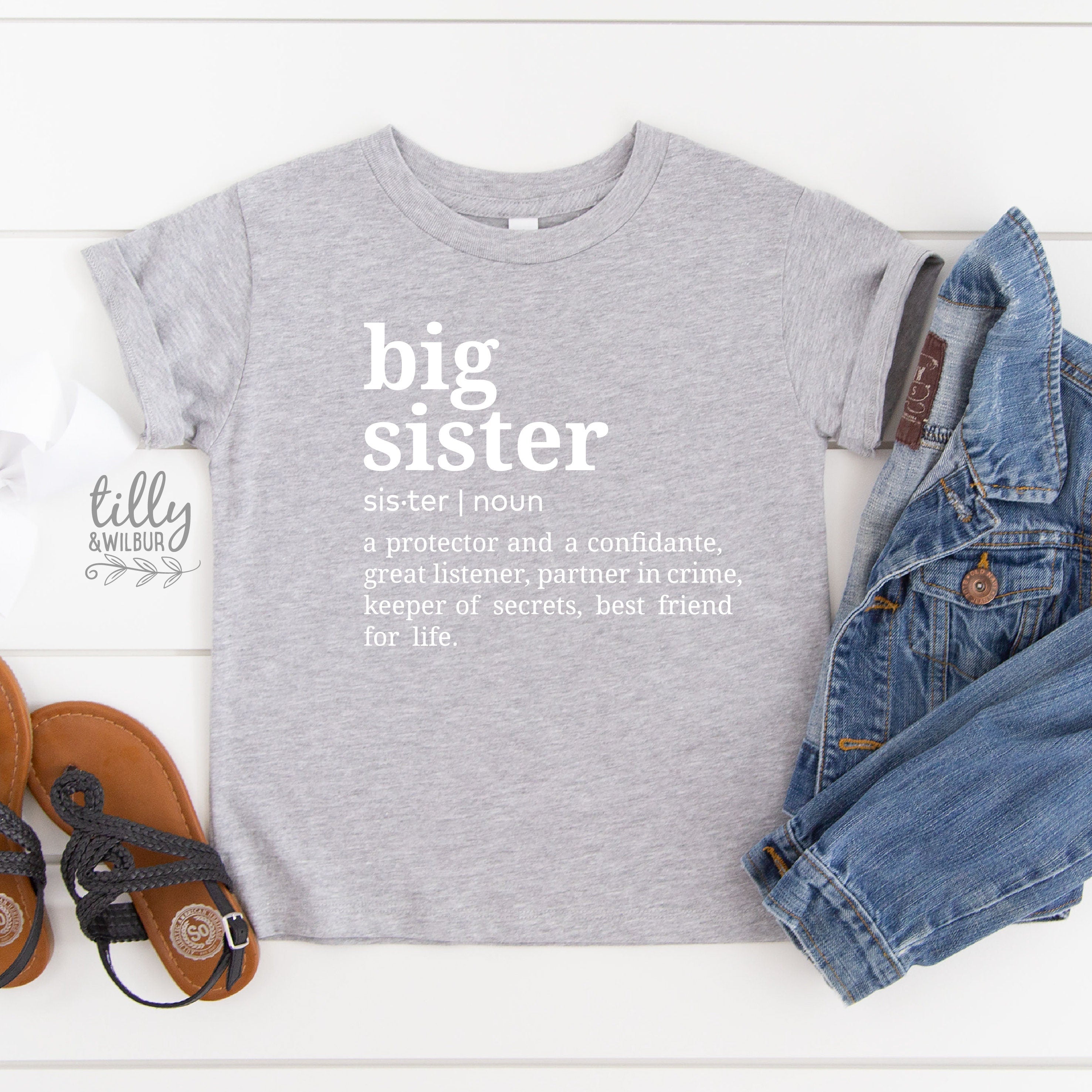 Big Sister T-Shirt - Comfortable & Stylish Sibling Gift for Women & Girls - Perfect for Family Events, Birthdays & Matching Outfits