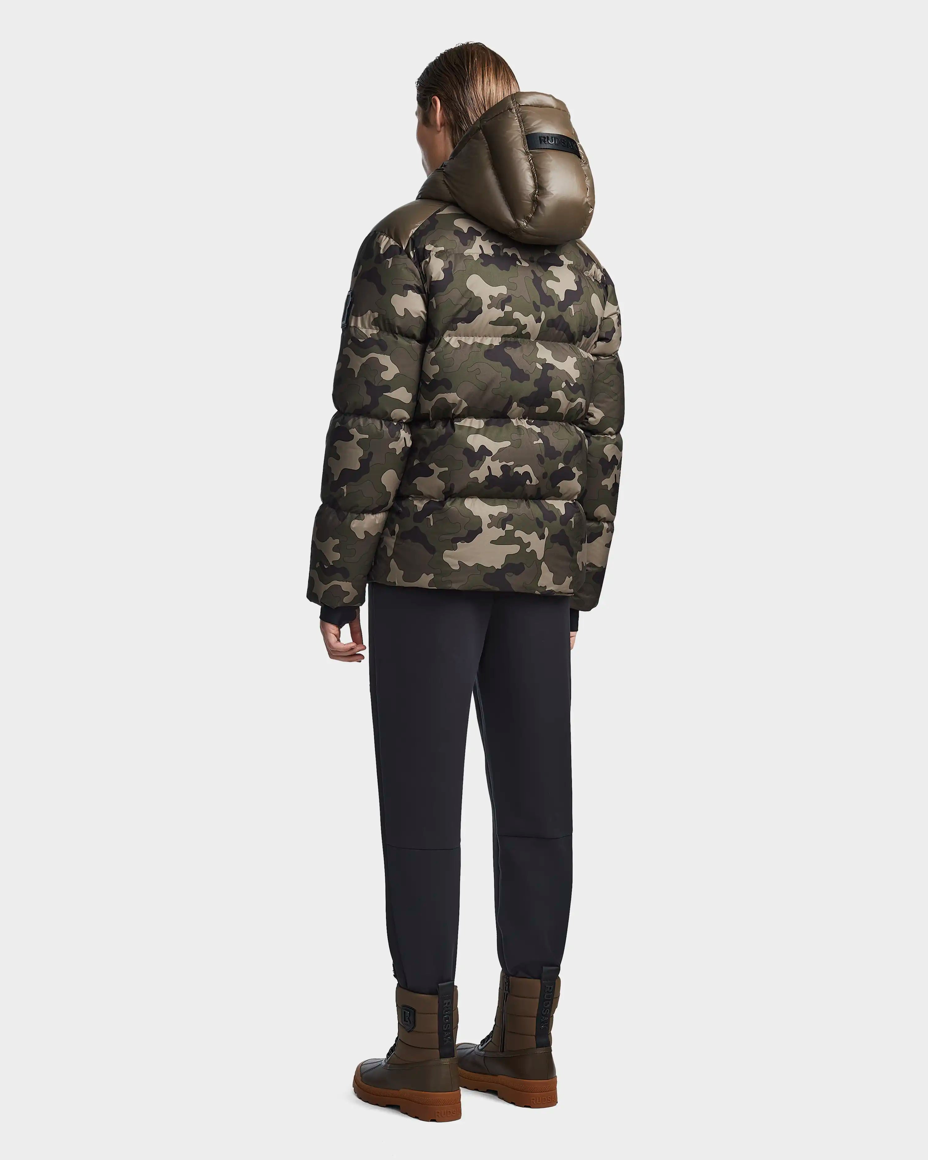 RONNY M M123512 Camouflage Hunting Backpack - Durable Tactical Backpack for Outdoor Adventures, Hiking, Camping & Military Use
