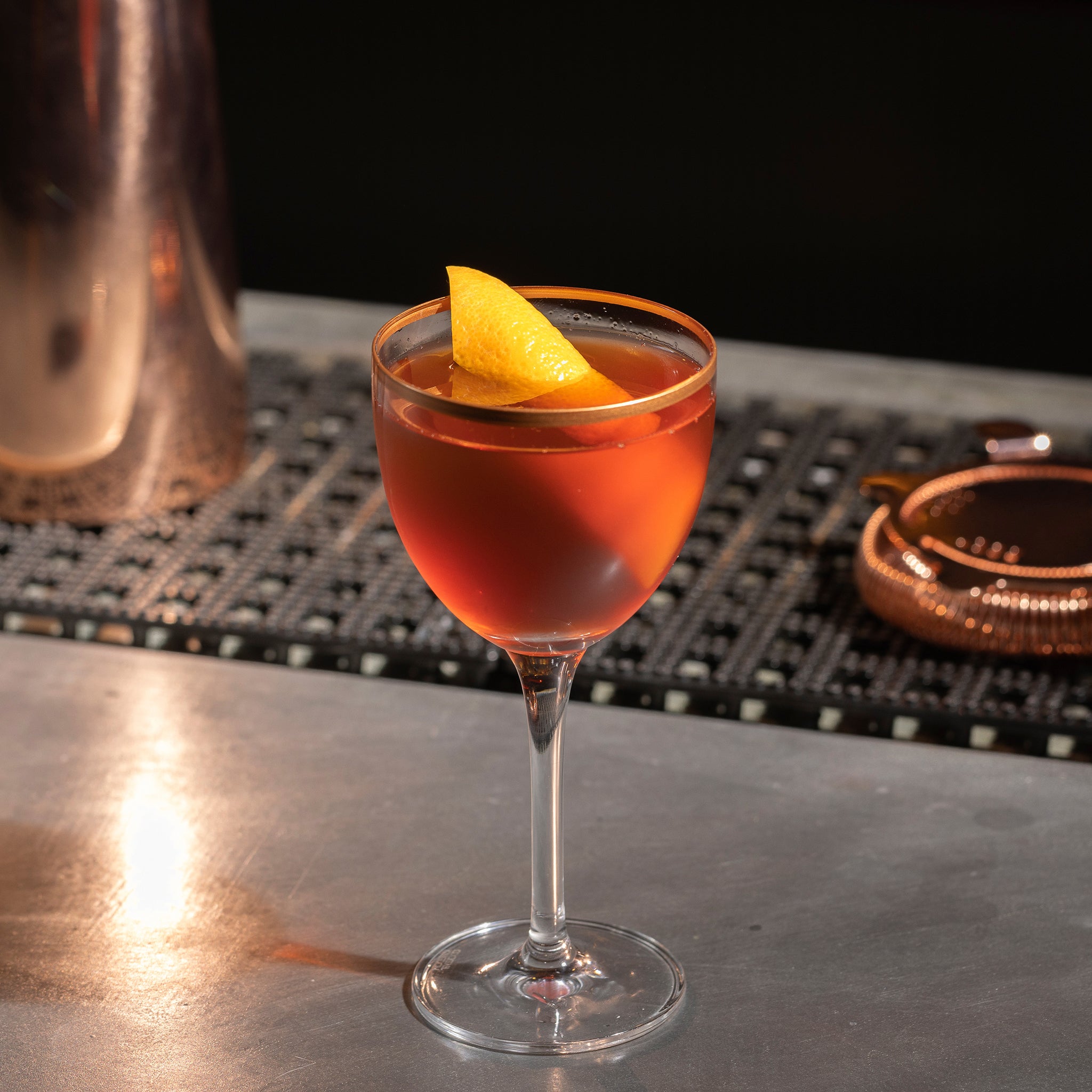 Nick and Nora Copper Trim Glass Set - 5oz (150ml) - 6 Pack - Perfect for Cocktails, Wine, and Entertaining