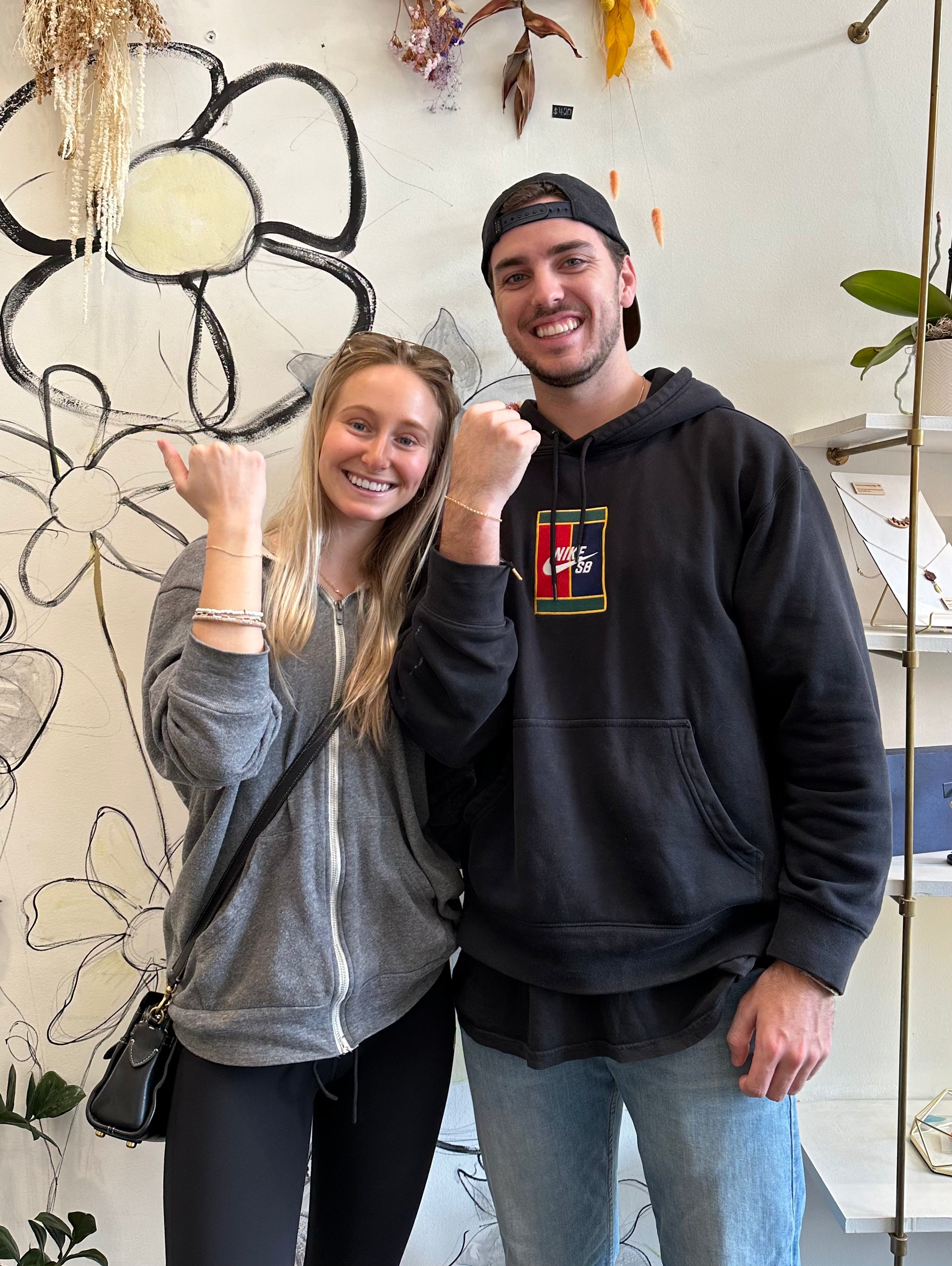 Permanent Jewelry San Francisco Bay Area - Dainty Gold & Silver Bracelets, Necklaces & Rings | Book Appointment Online for Custom Jewelry | Perfect for Weddings, Anniversaries & Special Gifts
