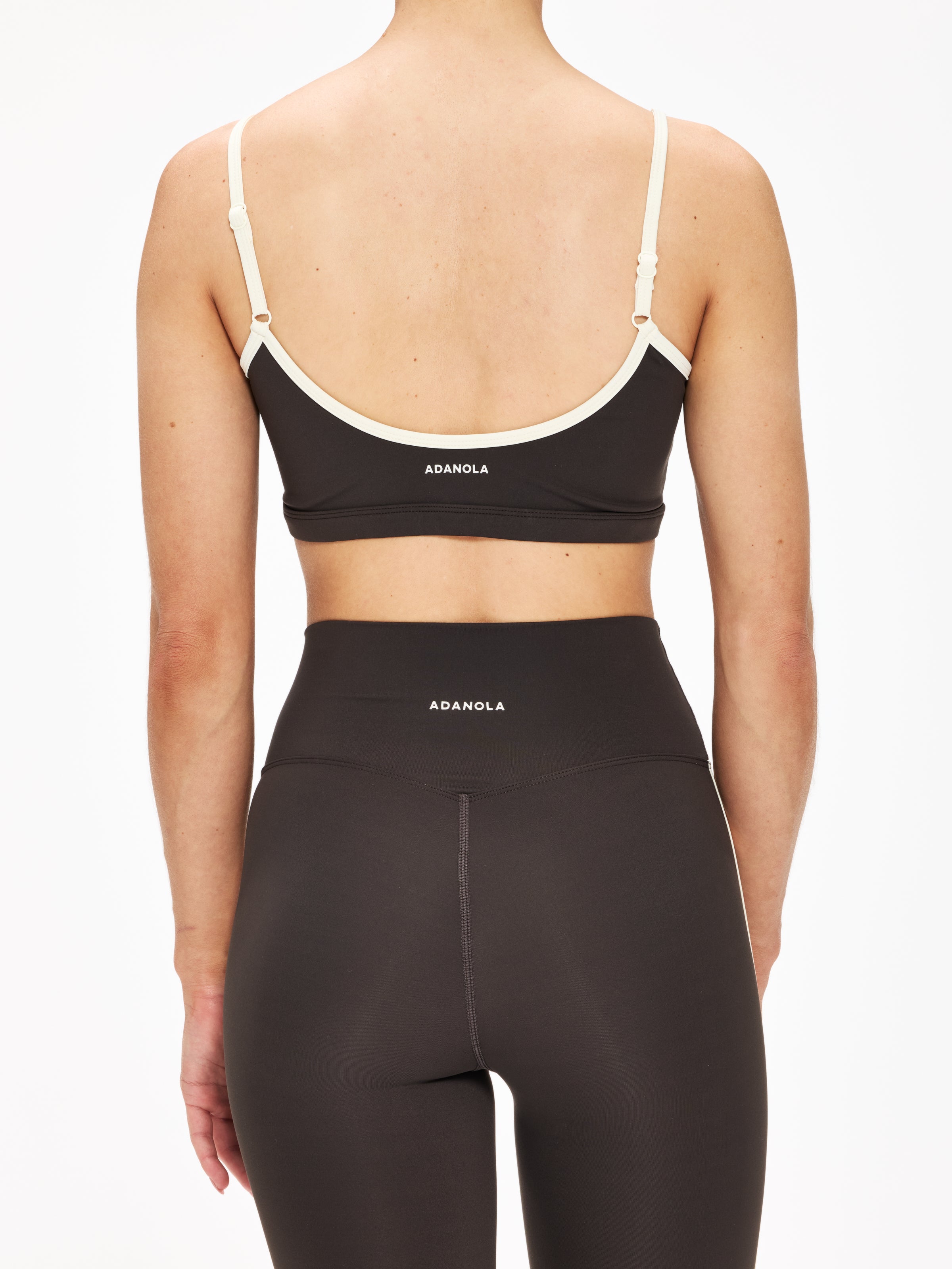 Adanola Ultimate Contrast Strap Scoop Bra - Women's Sports Bra for Yoga, Running & Gym Workouts - High Support Comfortable Activewear