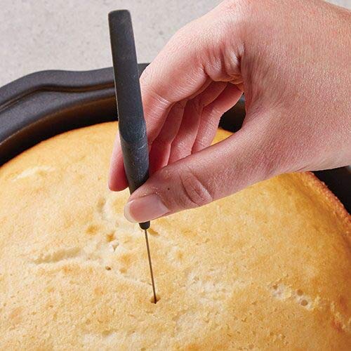 The Pampered Chef Cake Tester & Releasing Tool - Professional Baking Tool for Perfect Cake Testing & Easy Pan Release | Ideal for Home Bakers, Cake Decorators & Baking Enthusiasts